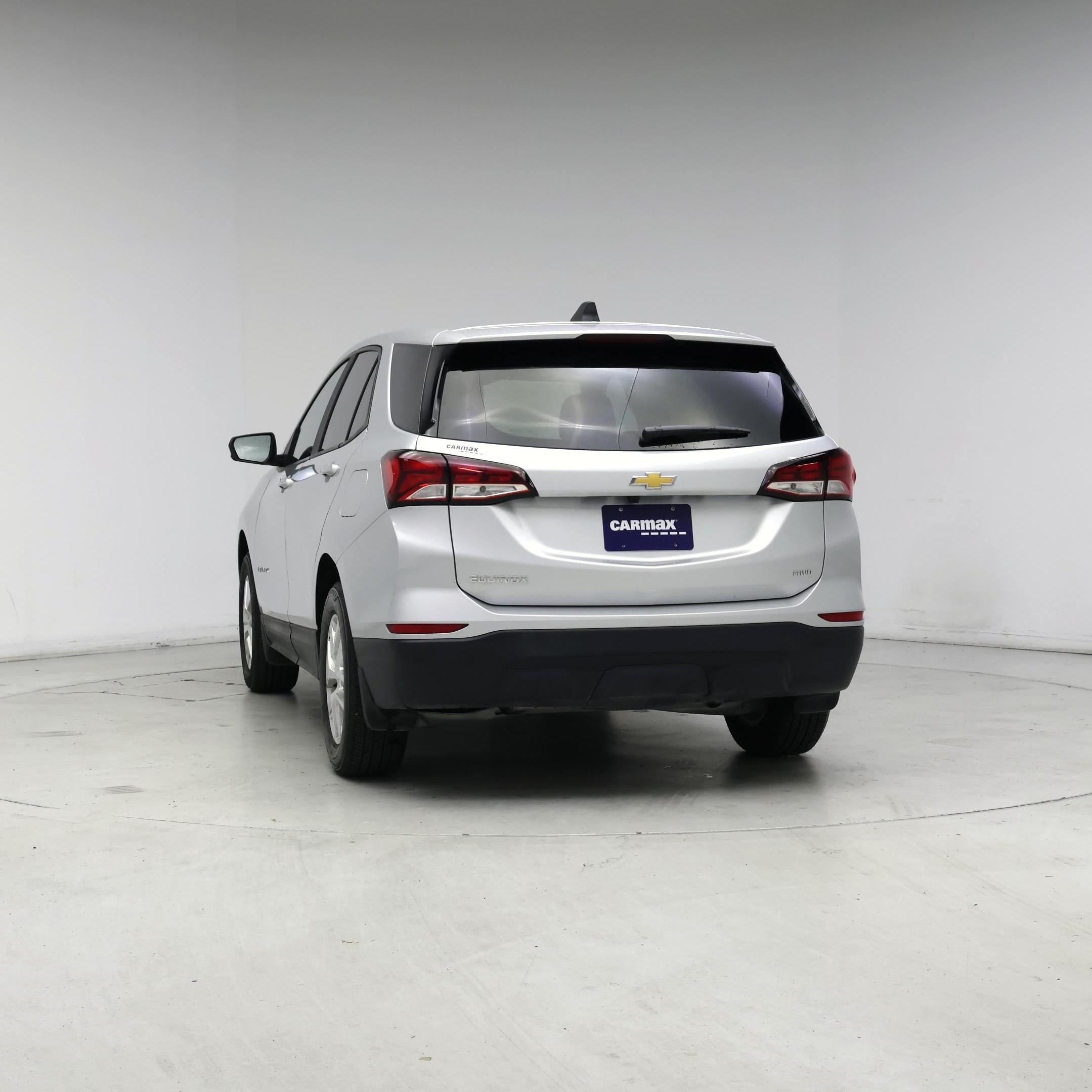 Thumbnail: 2022 Chevrolet Equinox - 6