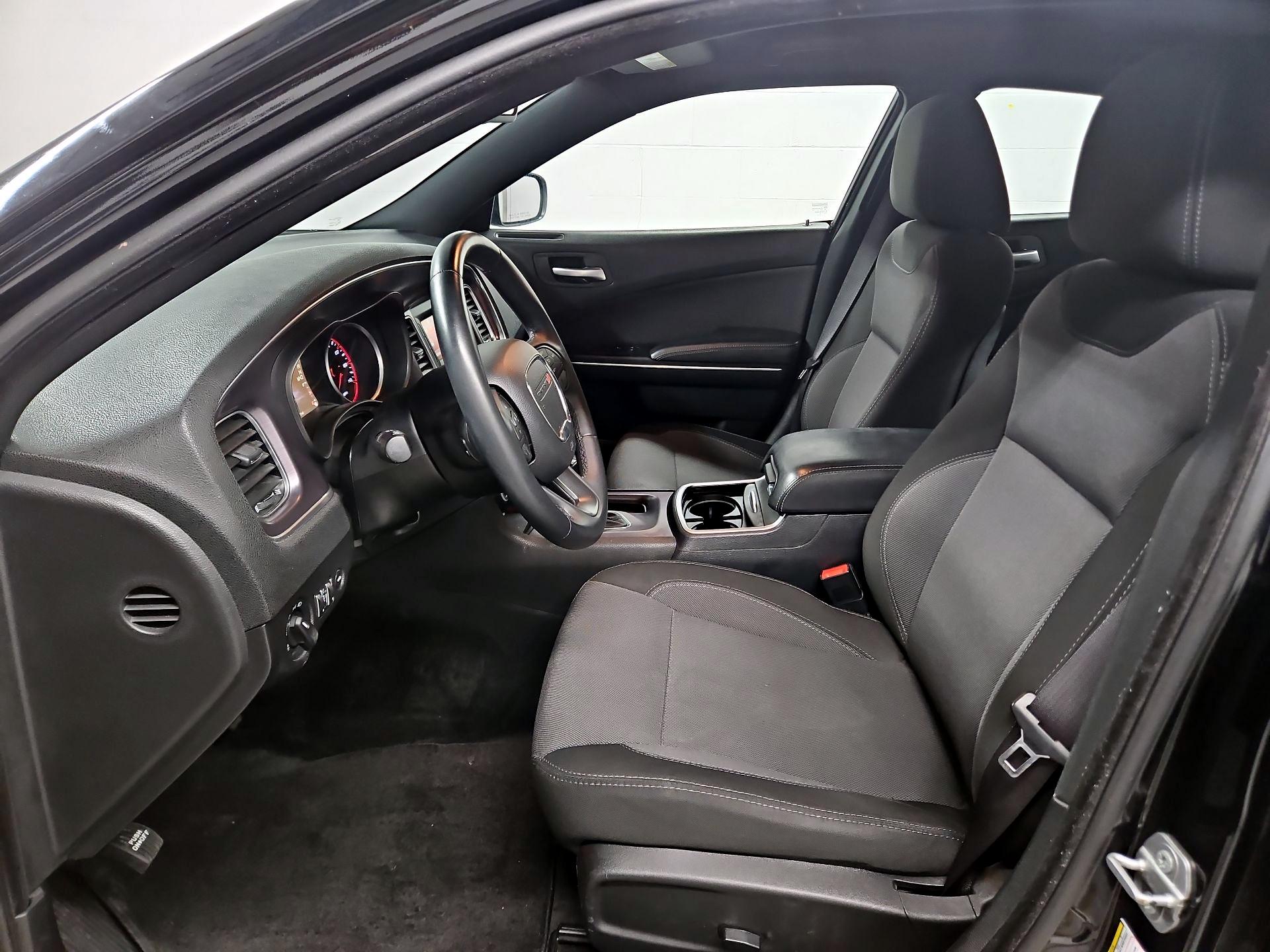 Thumbnail: 2015 Dodge Charger - 11