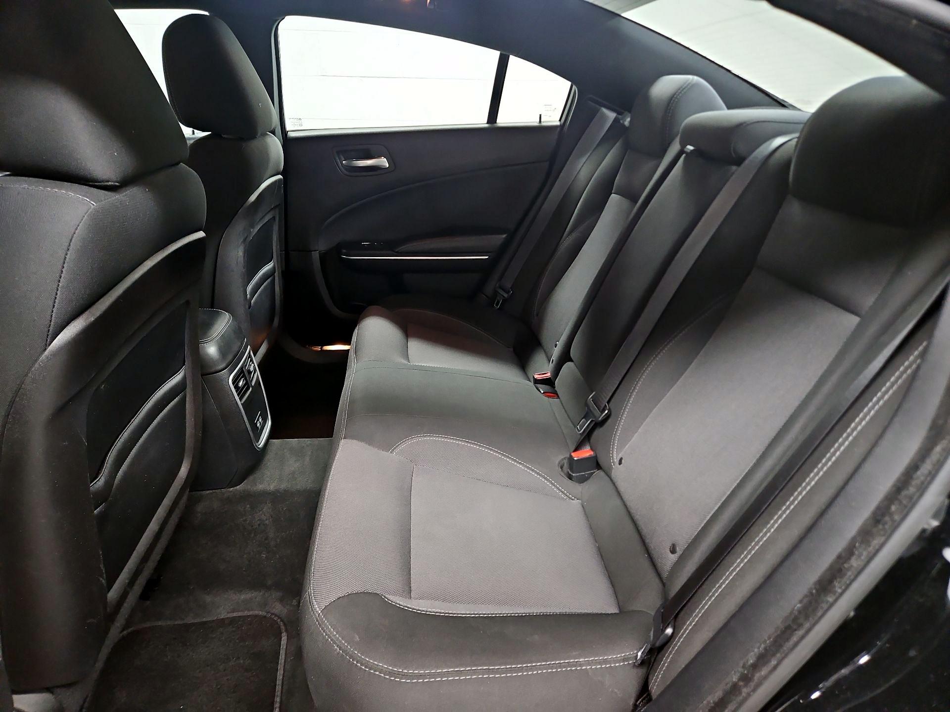 Thumbnail: 2015 Dodge Charger - 18