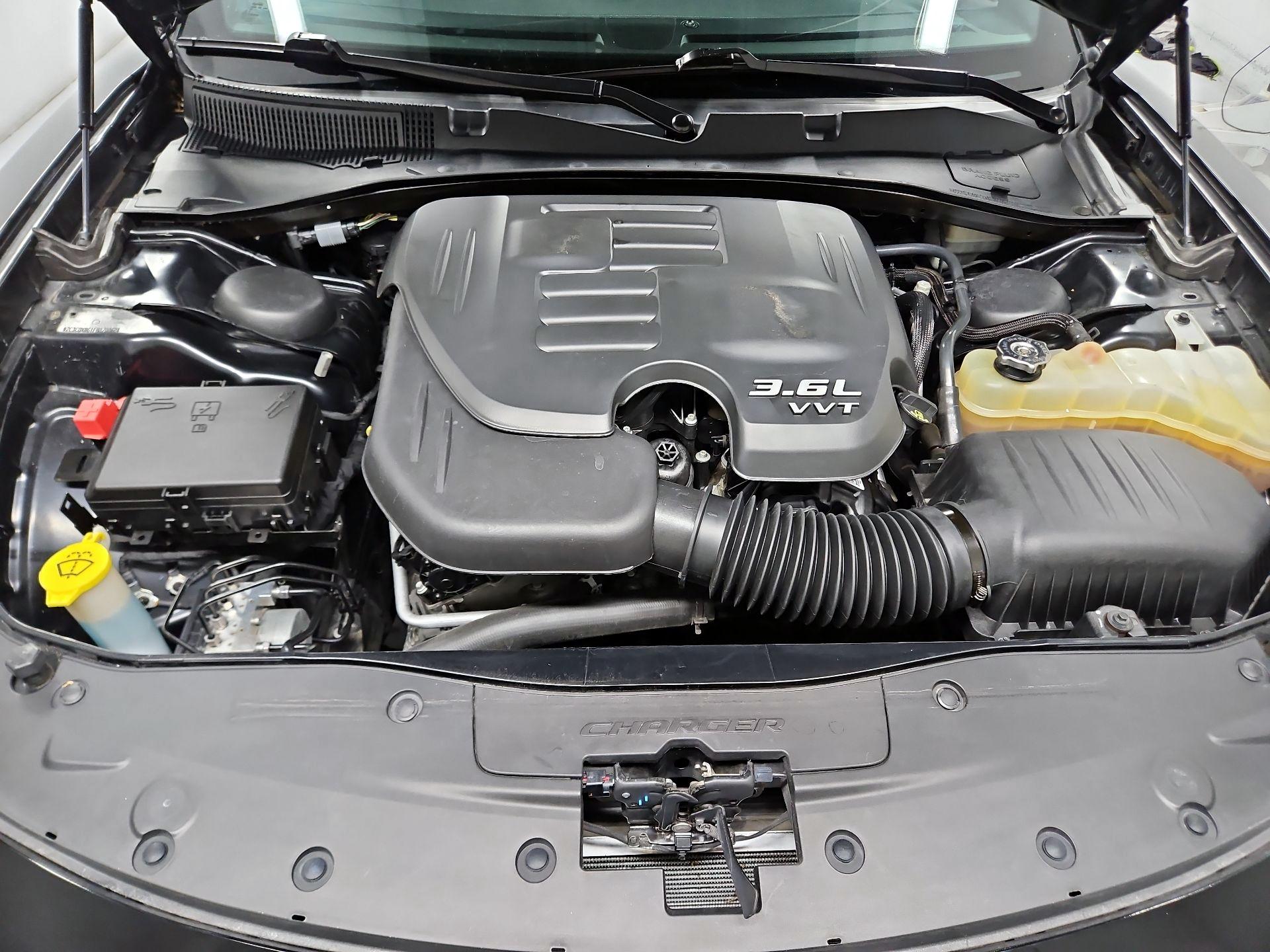 Thumbnail: 2015 Dodge Charger - 20