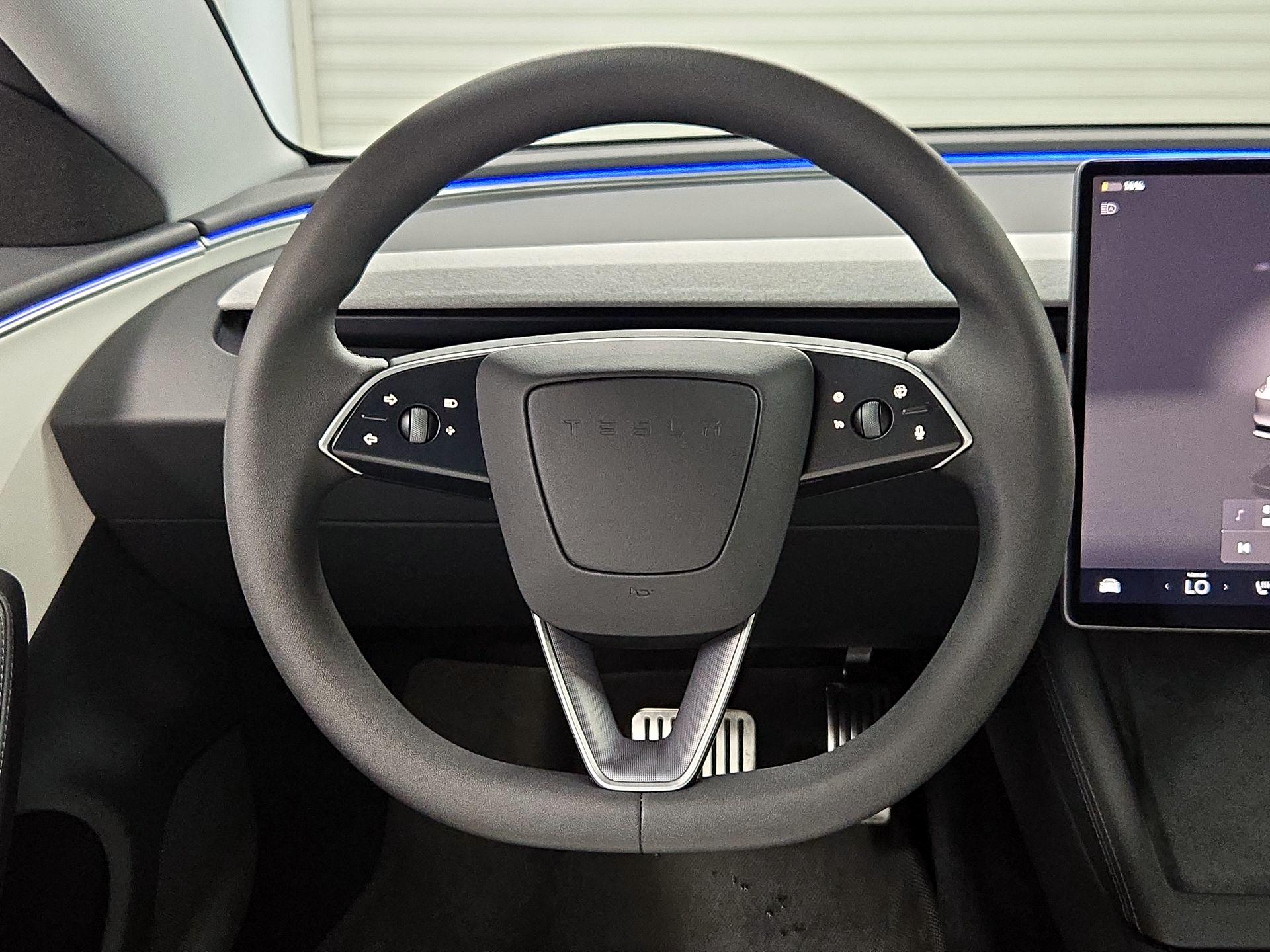 Thumbnail: 2025 Tesla Model 3 - 10