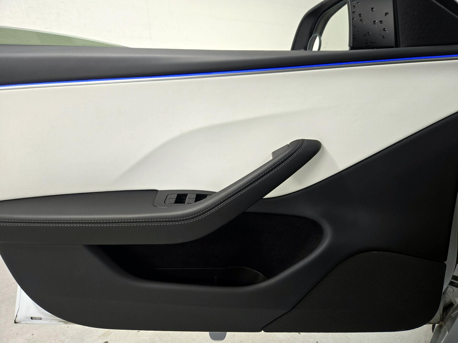 Thumbnail: 2025 Tesla Model 3 - 12