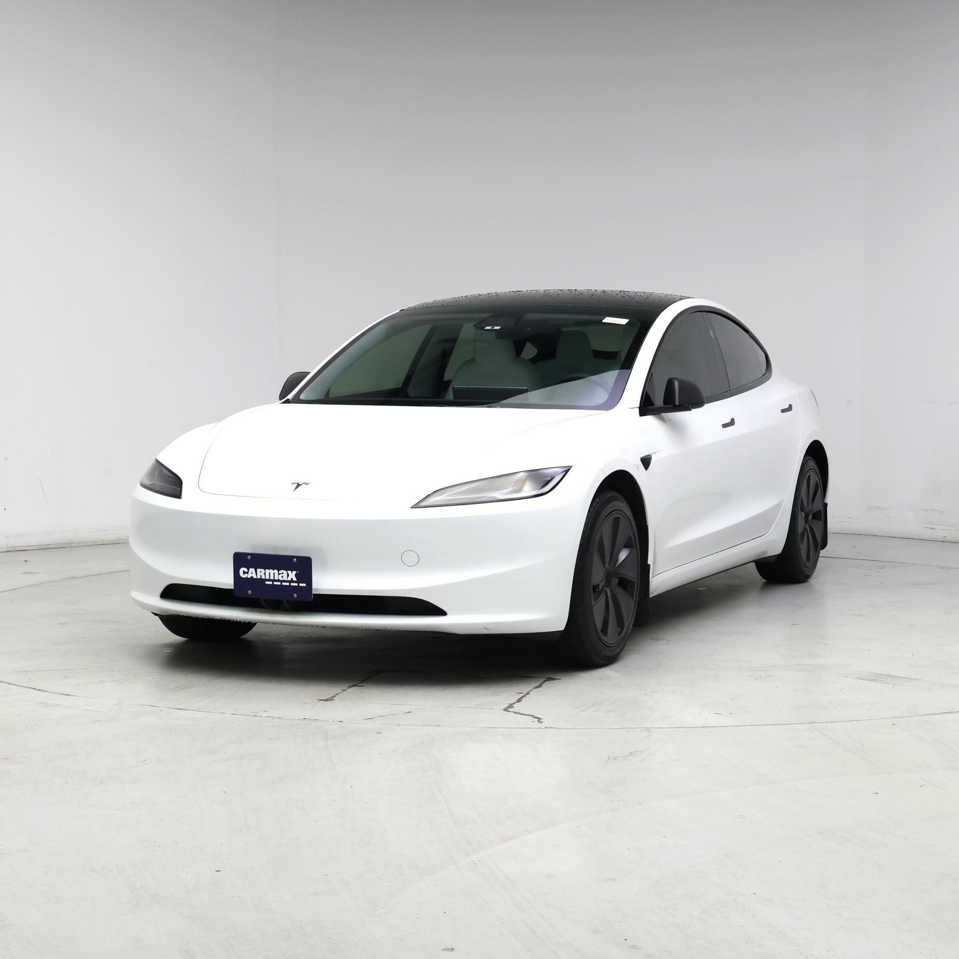 Thumbnail: 2025 Tesla Model 3 - 4
