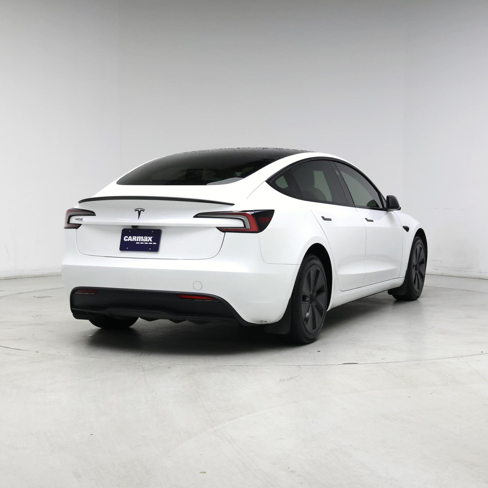 Thumbnail: 2025 Tesla Model 3 - 8