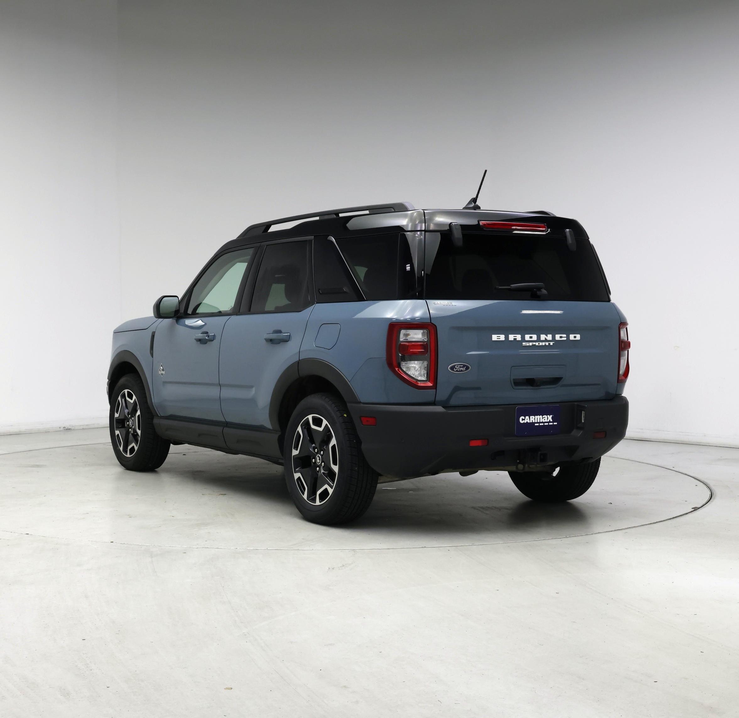Thumbnail: 2021 Ford Bronco Sport - 2