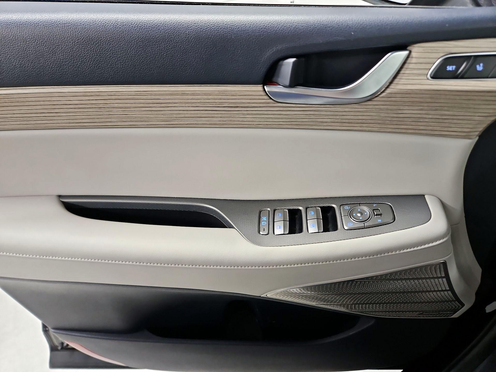 Thumbnail: 2022 Hyundai Palisade - 12
