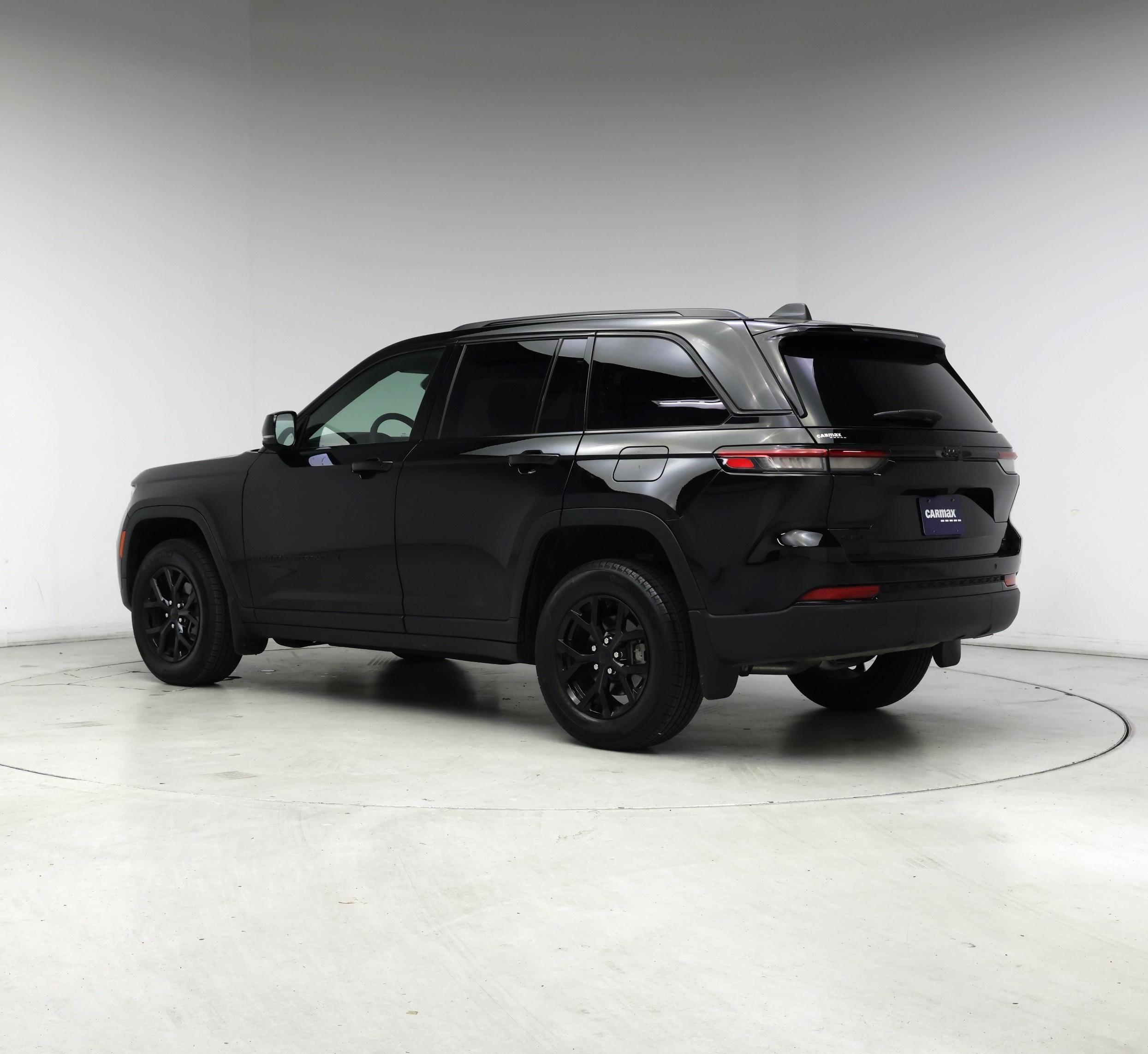 Thumbnail: 2025 Jeep Grand Cherokee - 2
