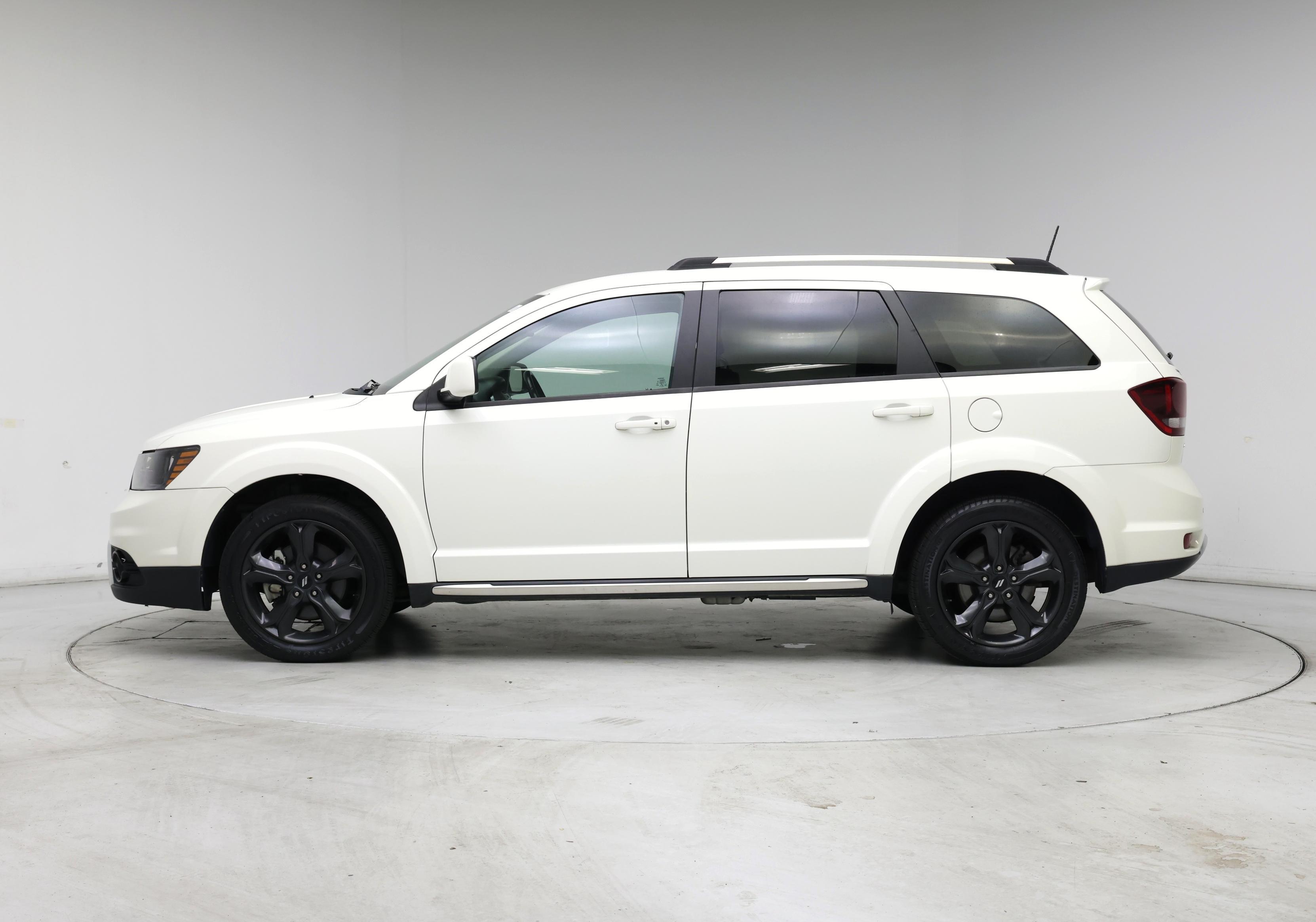 Thumbnail: 2020 Dodge Journey - 3