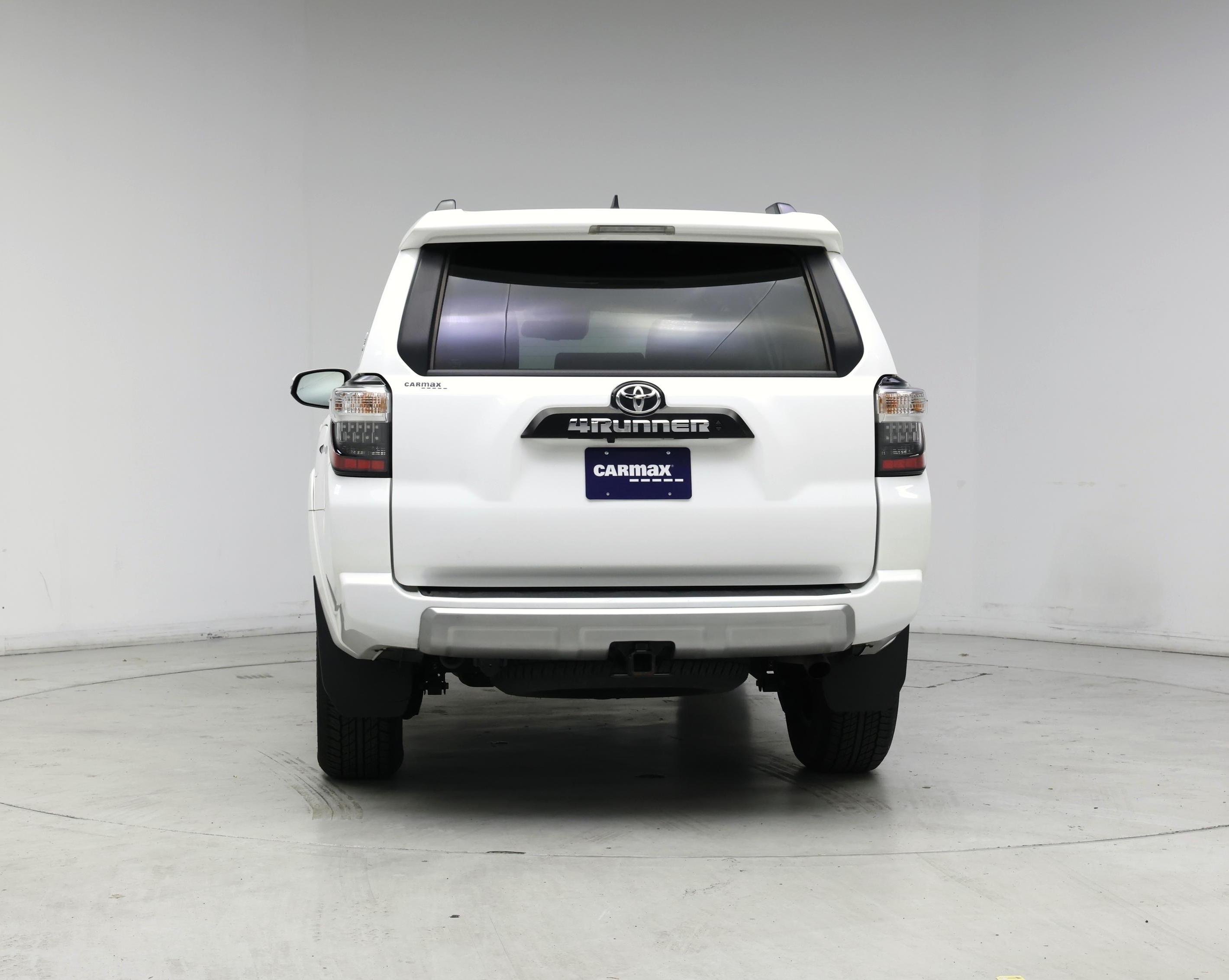 Thumbnail: 2023 Toyota 4Runner - 6