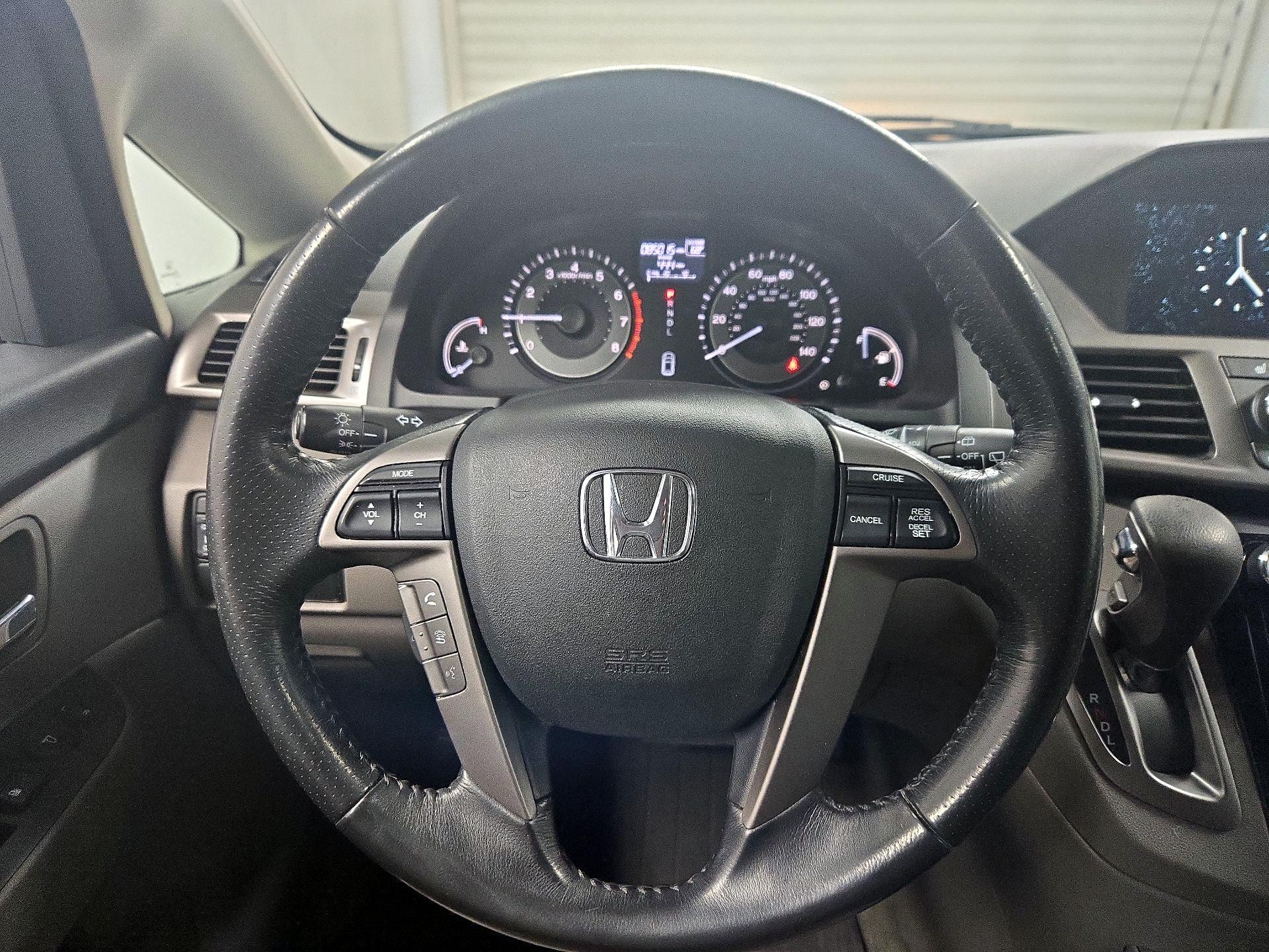 Thumbnail: 2016 Honda Odyssey - 10