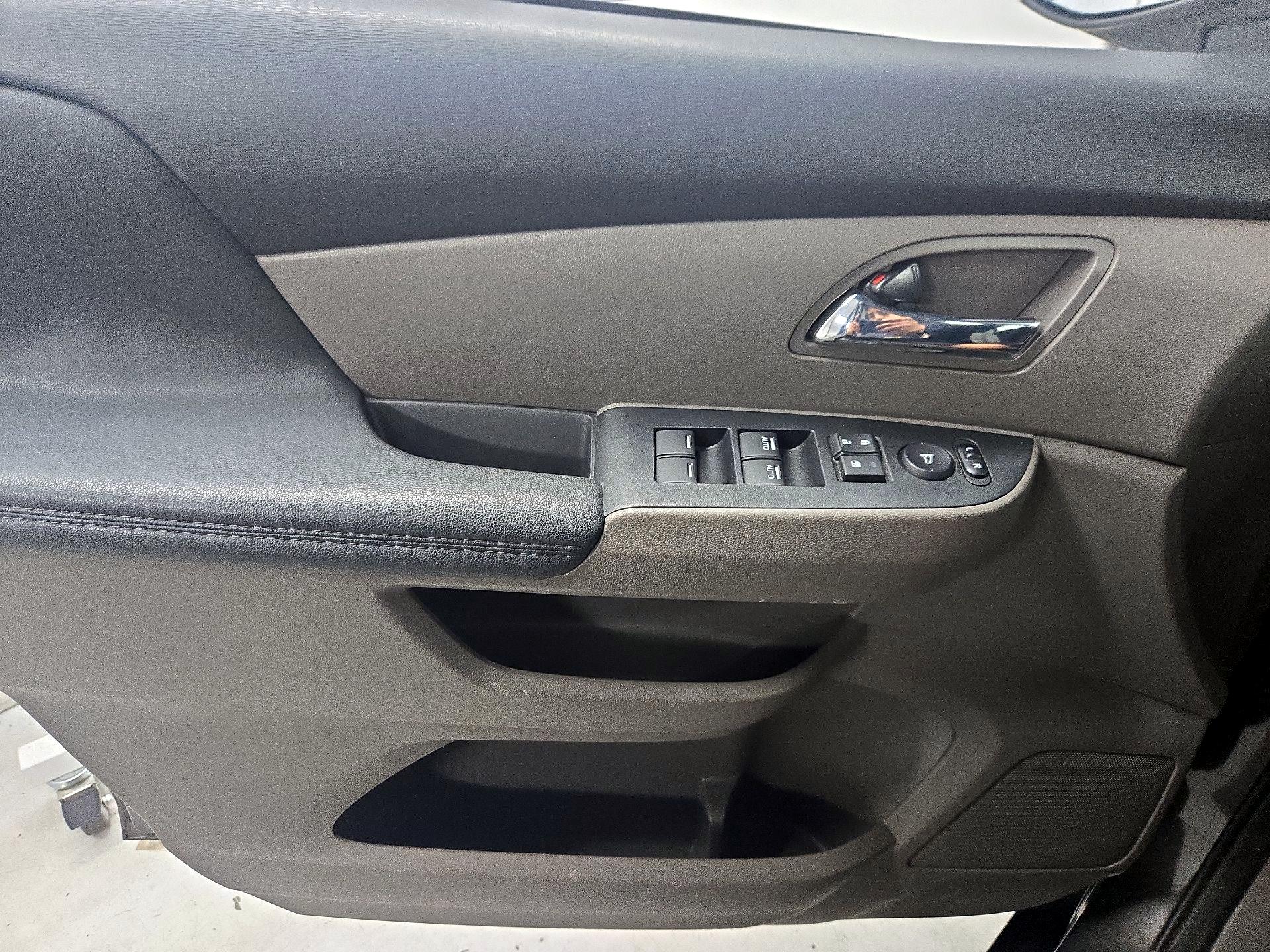 Thumbnail: 2016 Honda Odyssey - 12
