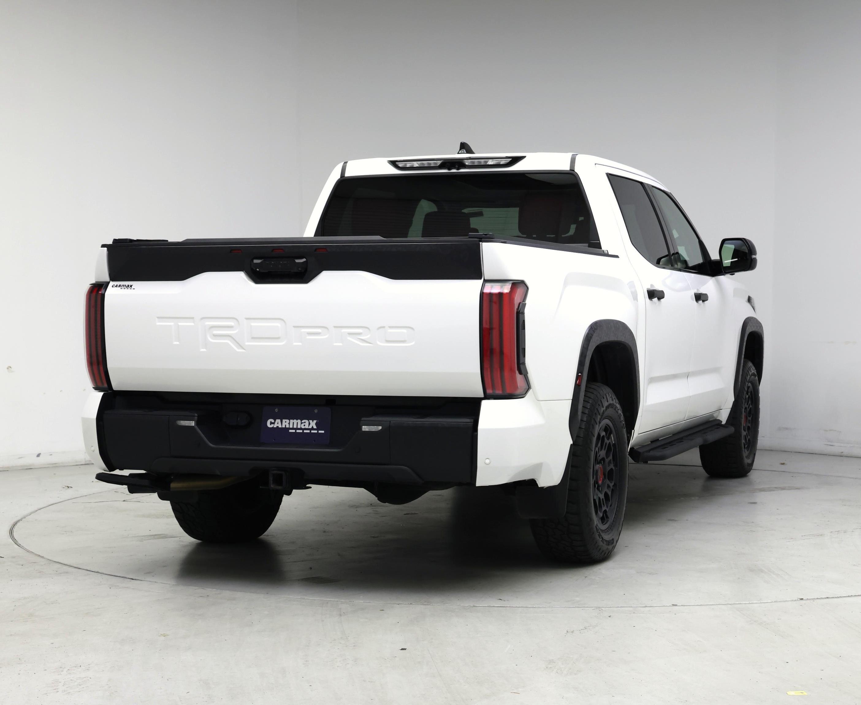 Thumbnail: 2023 Toyota Tundra - 8