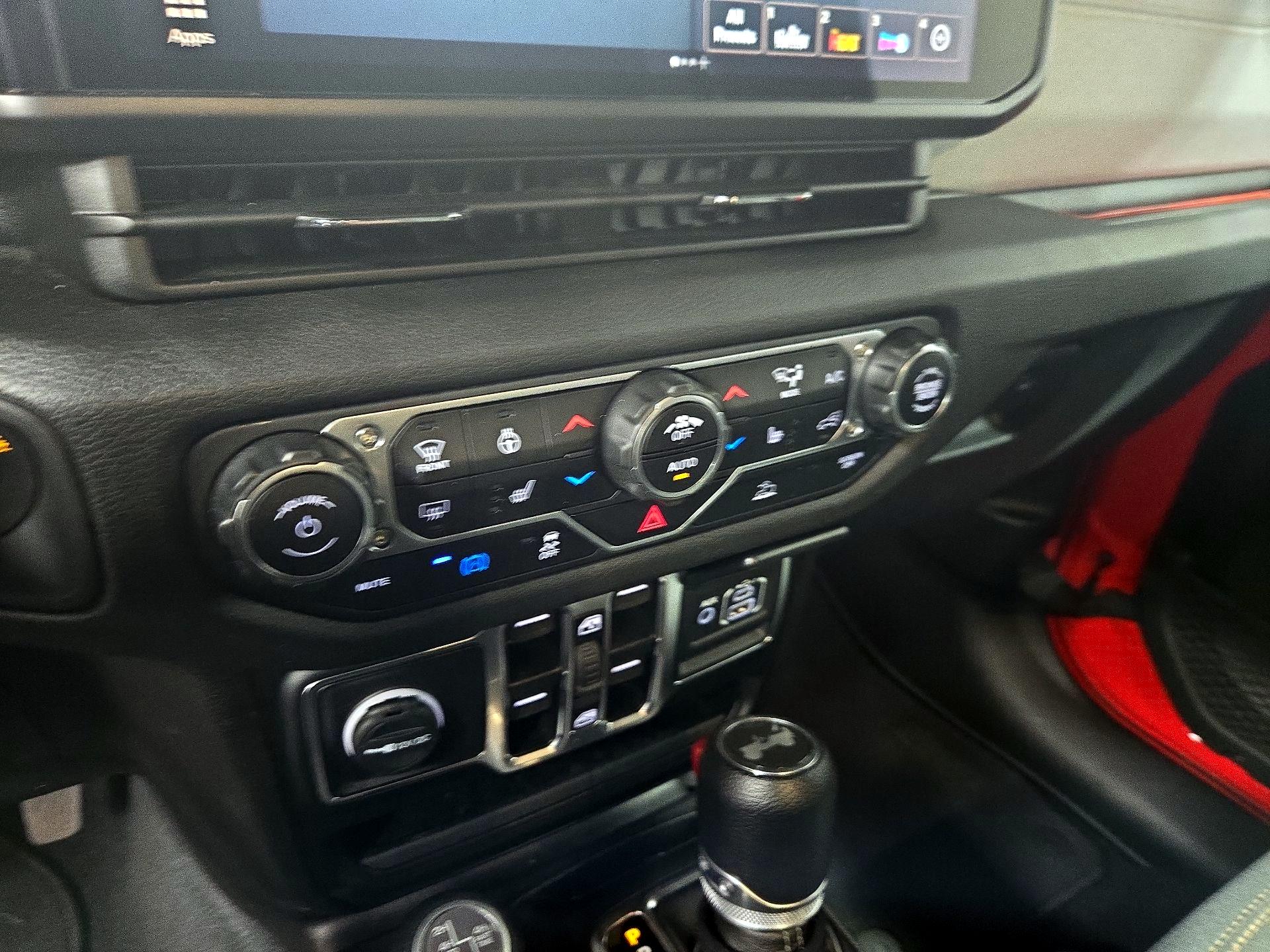 Thumbnail: 2024 Jeep Wrangler - 16