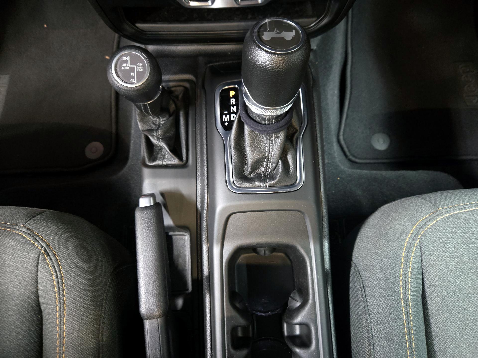 Thumbnail: 2024 Jeep Wrangler - 17