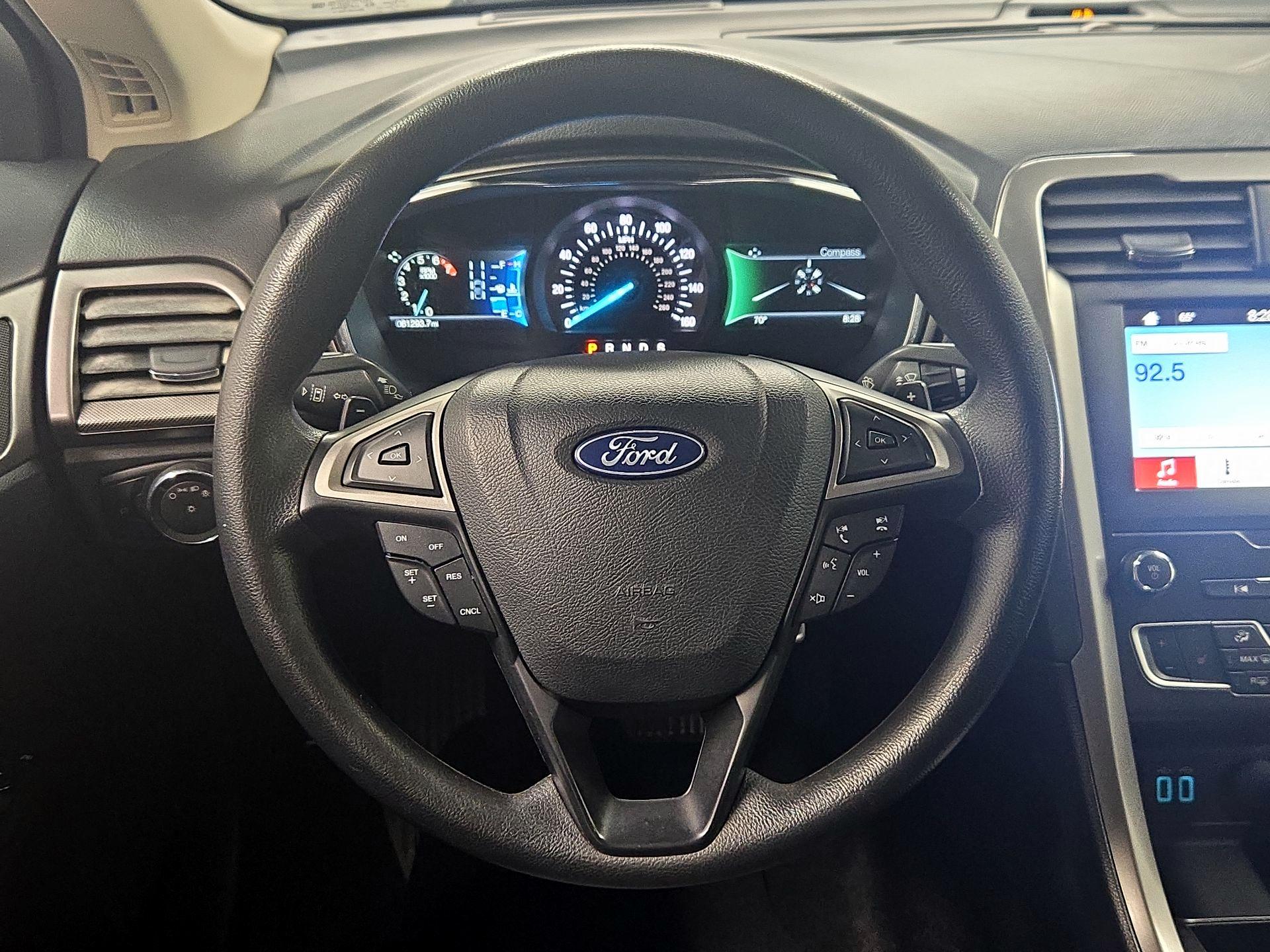 Thumbnail: 2019 Ford Fusion - 10