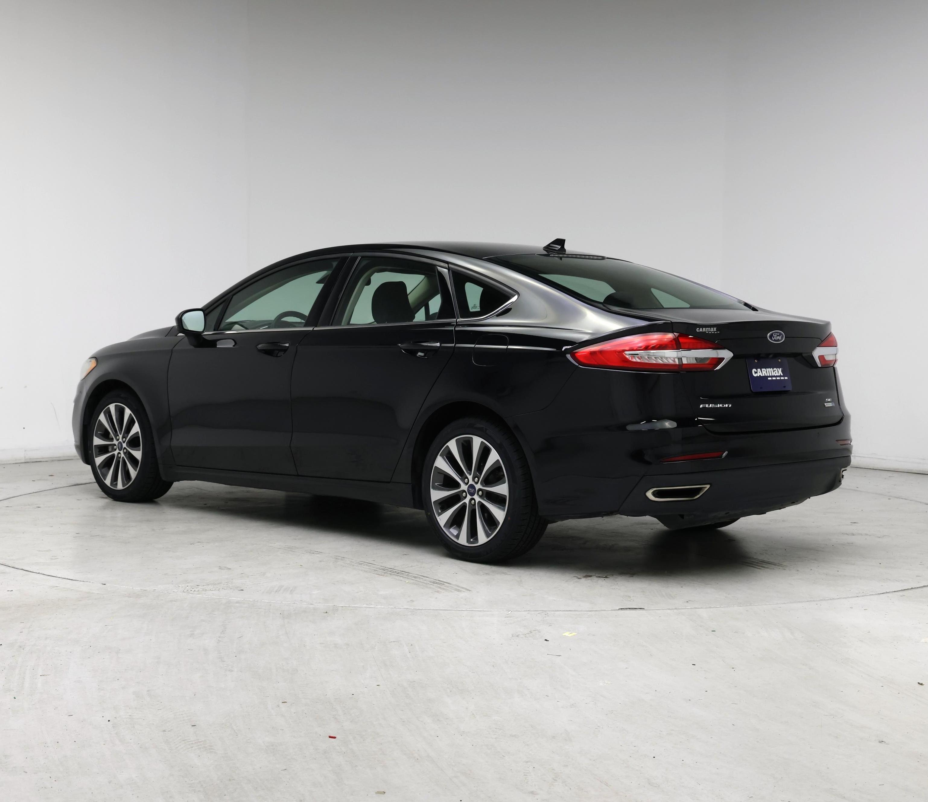 Thumbnail: 2019 Ford Fusion - 2