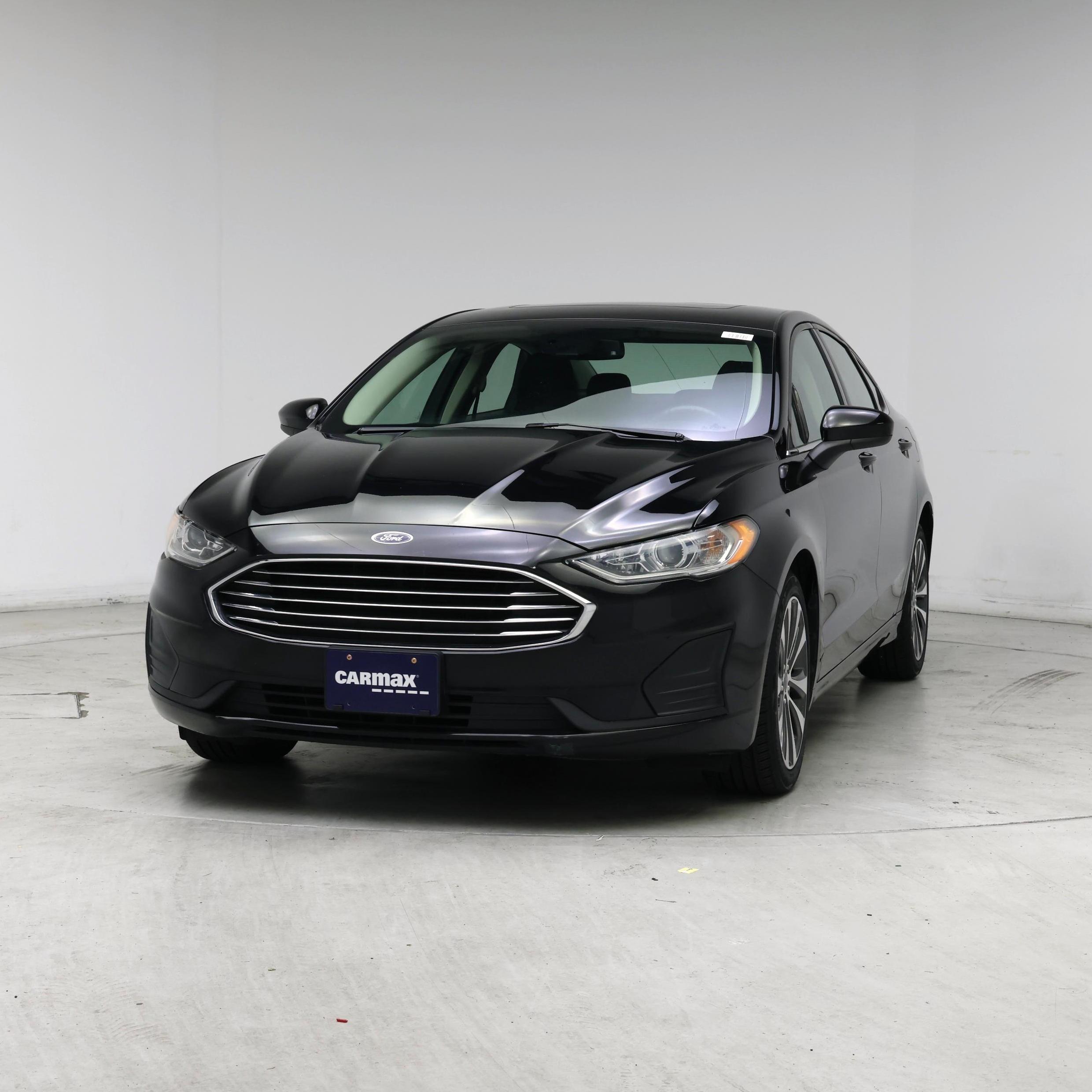 Thumbnail: 2019 Ford Fusion - 4