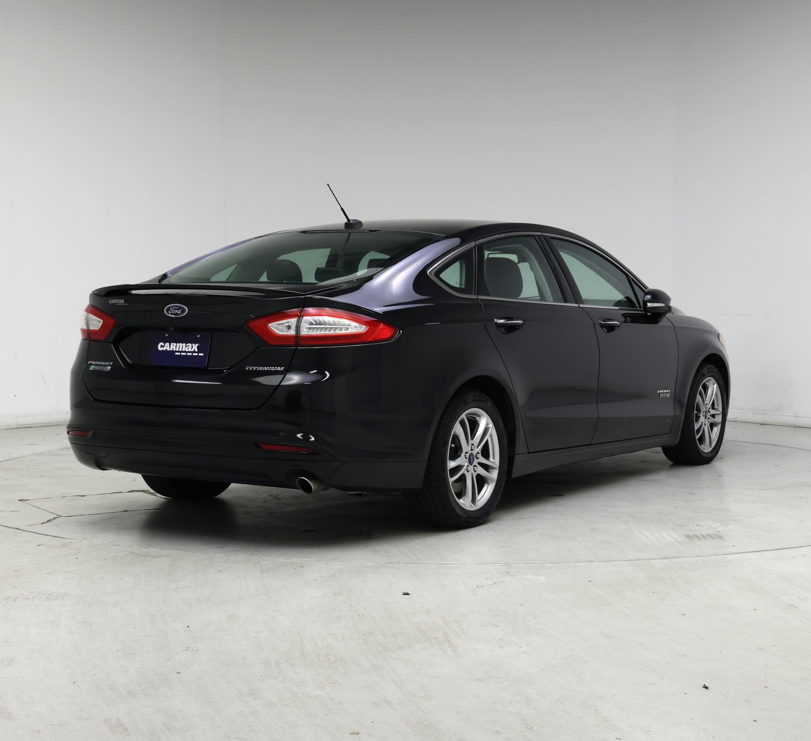 Thumbnail: 2015 Ford Fusion - 8