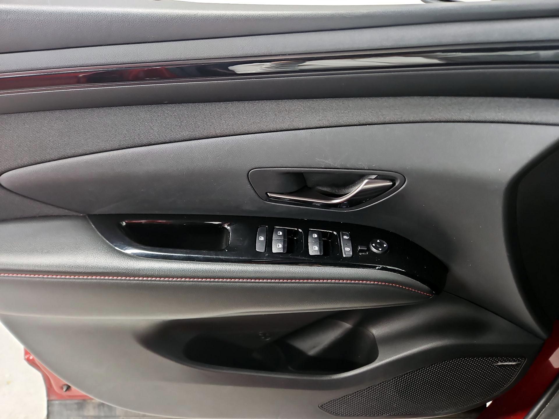 Thumbnail: 2022 Hyundai Tucson - 12