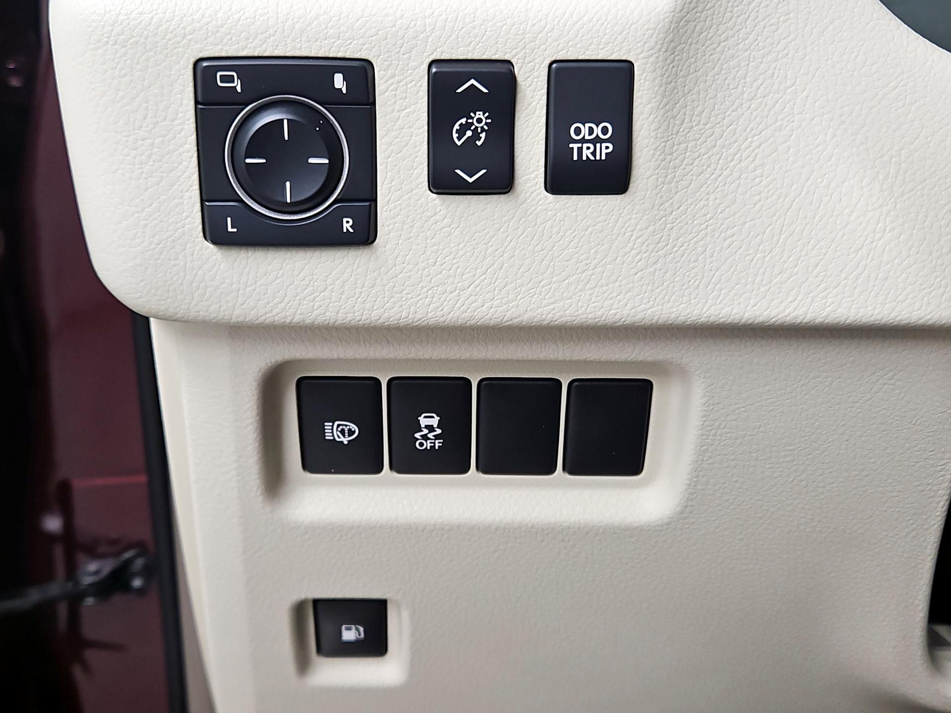 Thumbnail: 2014 Lexus GX - 13