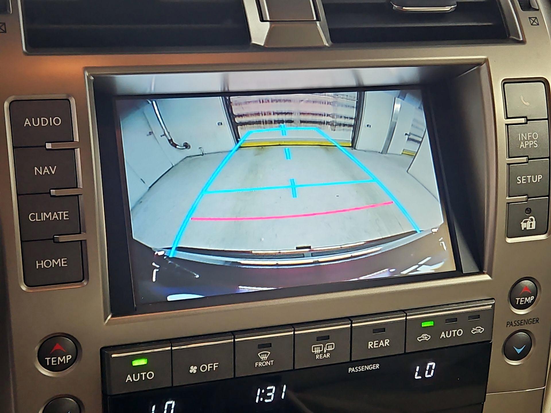 Thumbnail: 2014 Lexus GX - 15