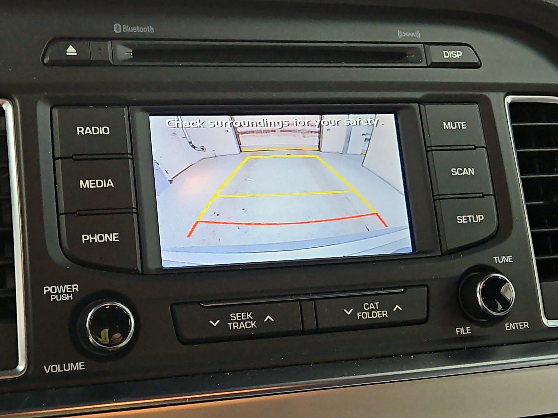 Thumbnail: 2015 Hyundai Sonata - 14