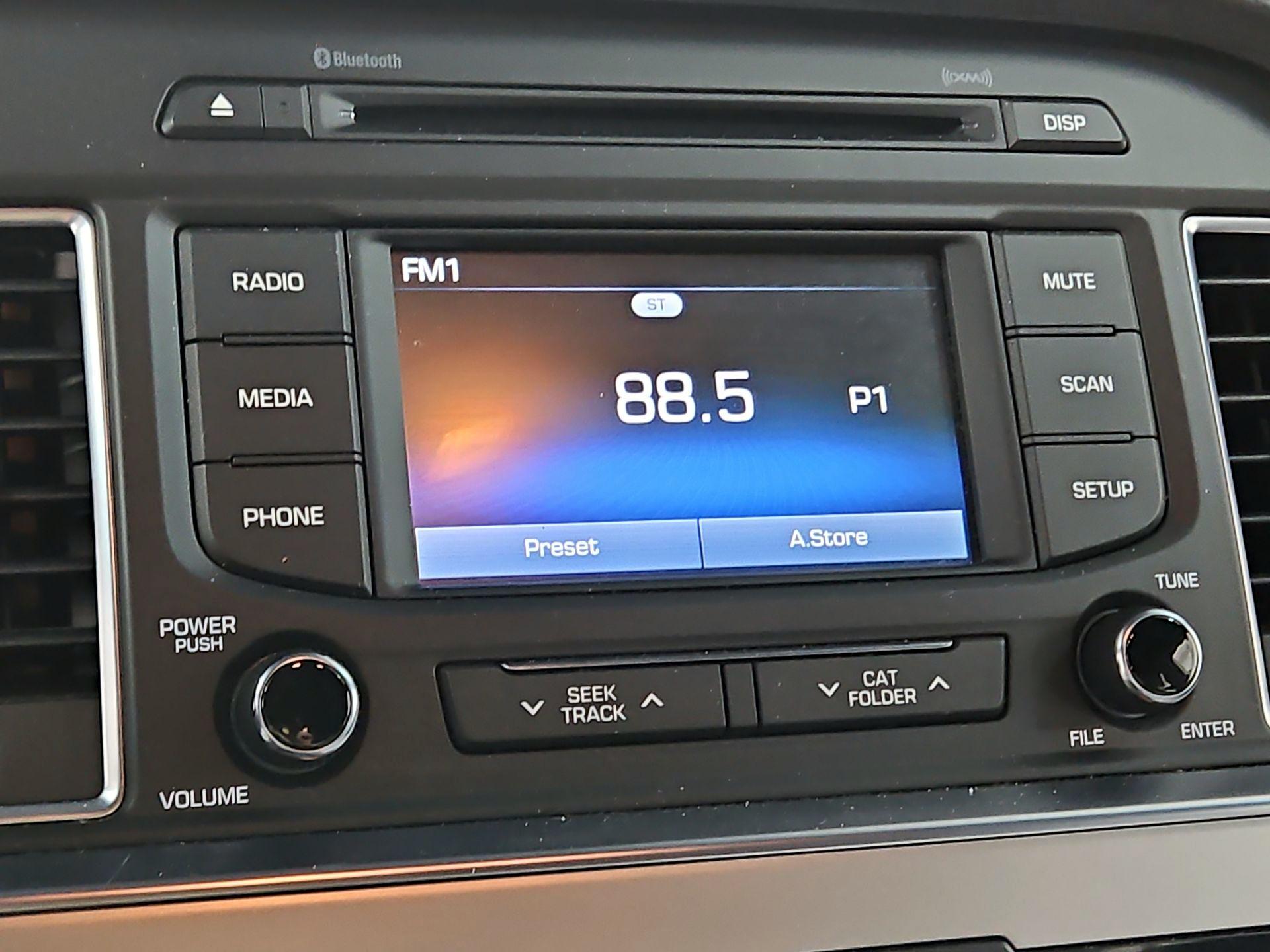 Thumbnail: 2015 Hyundai Sonata - 15