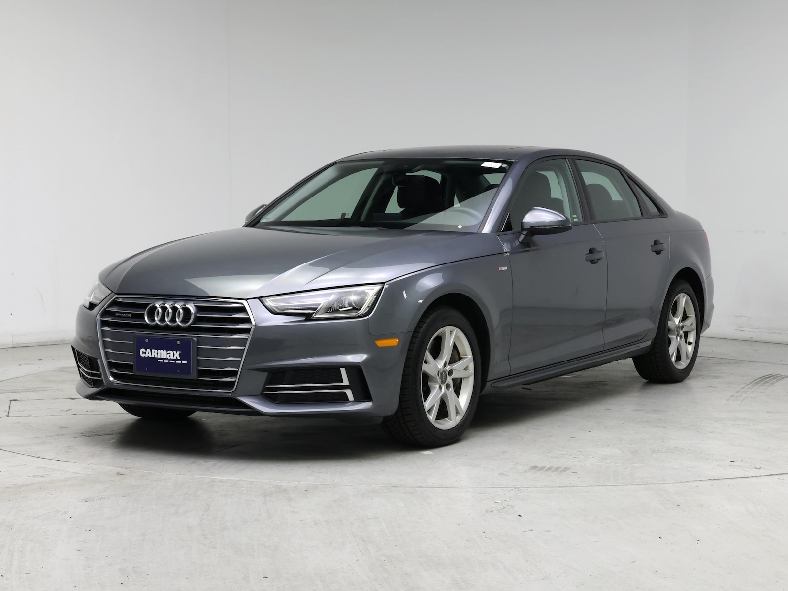 2018 Audi A4 Premium - Photo 5