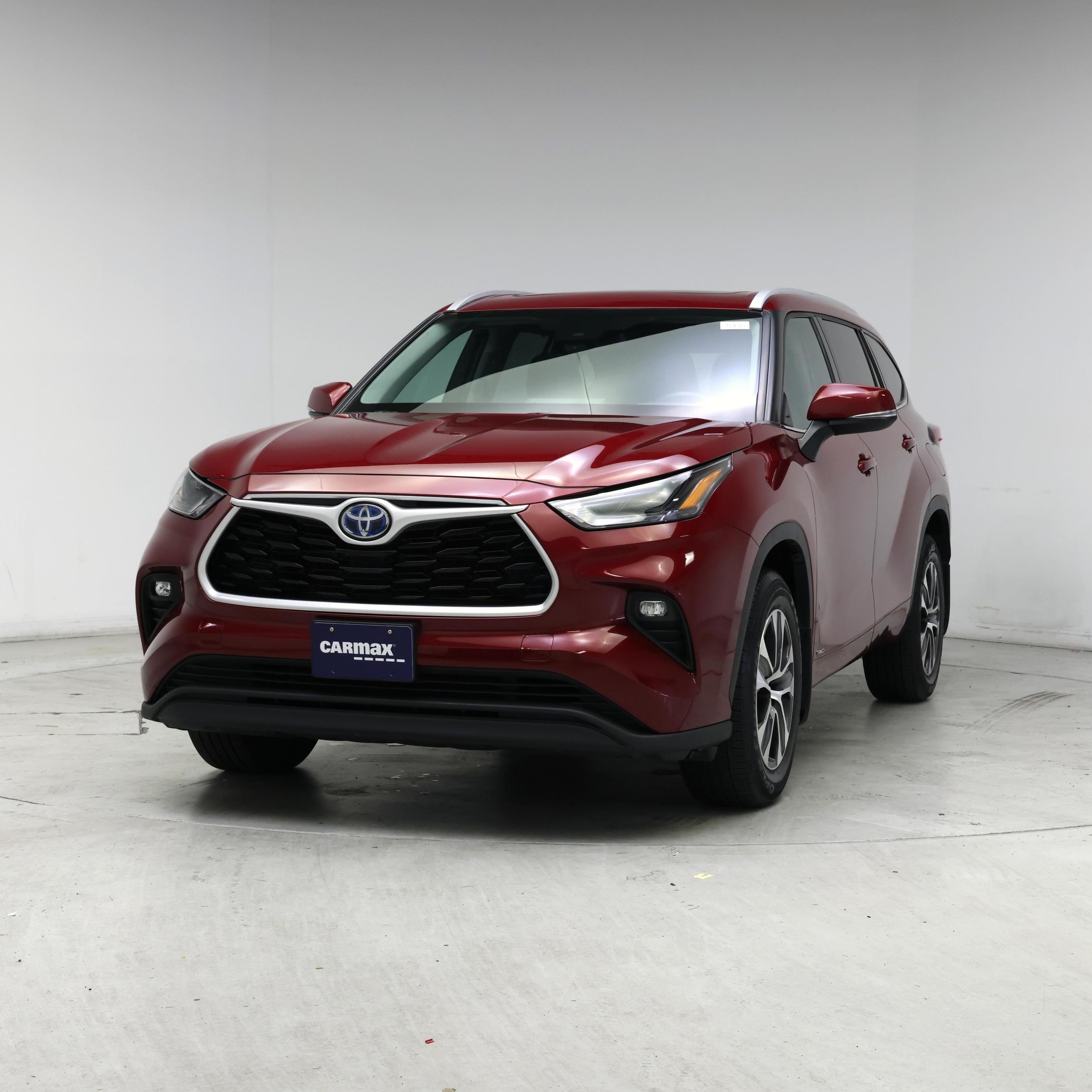 Thumbnail: 2022 Toyota Highlander - 4