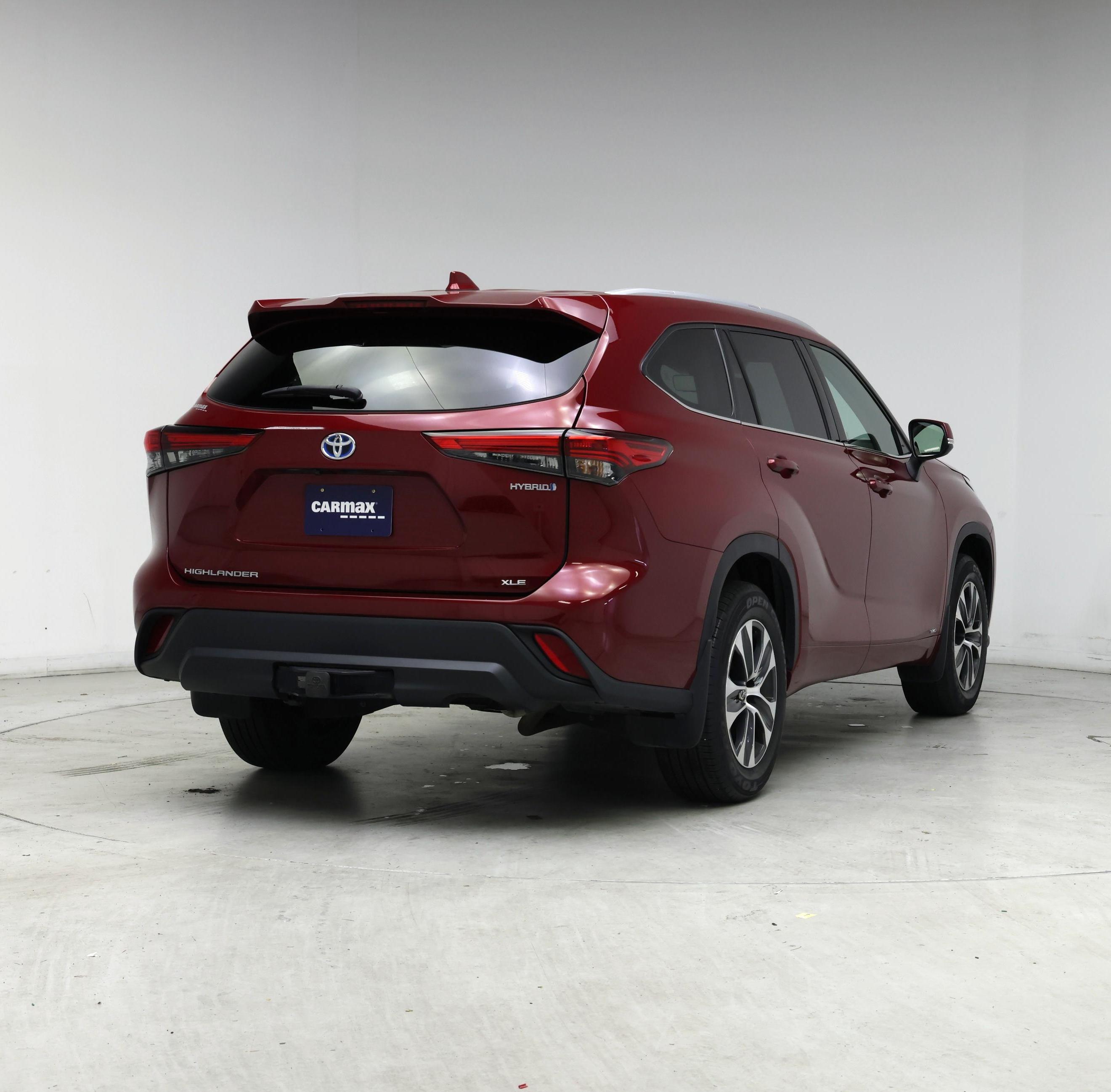 Thumbnail: 2022 Toyota Highlander - 8
