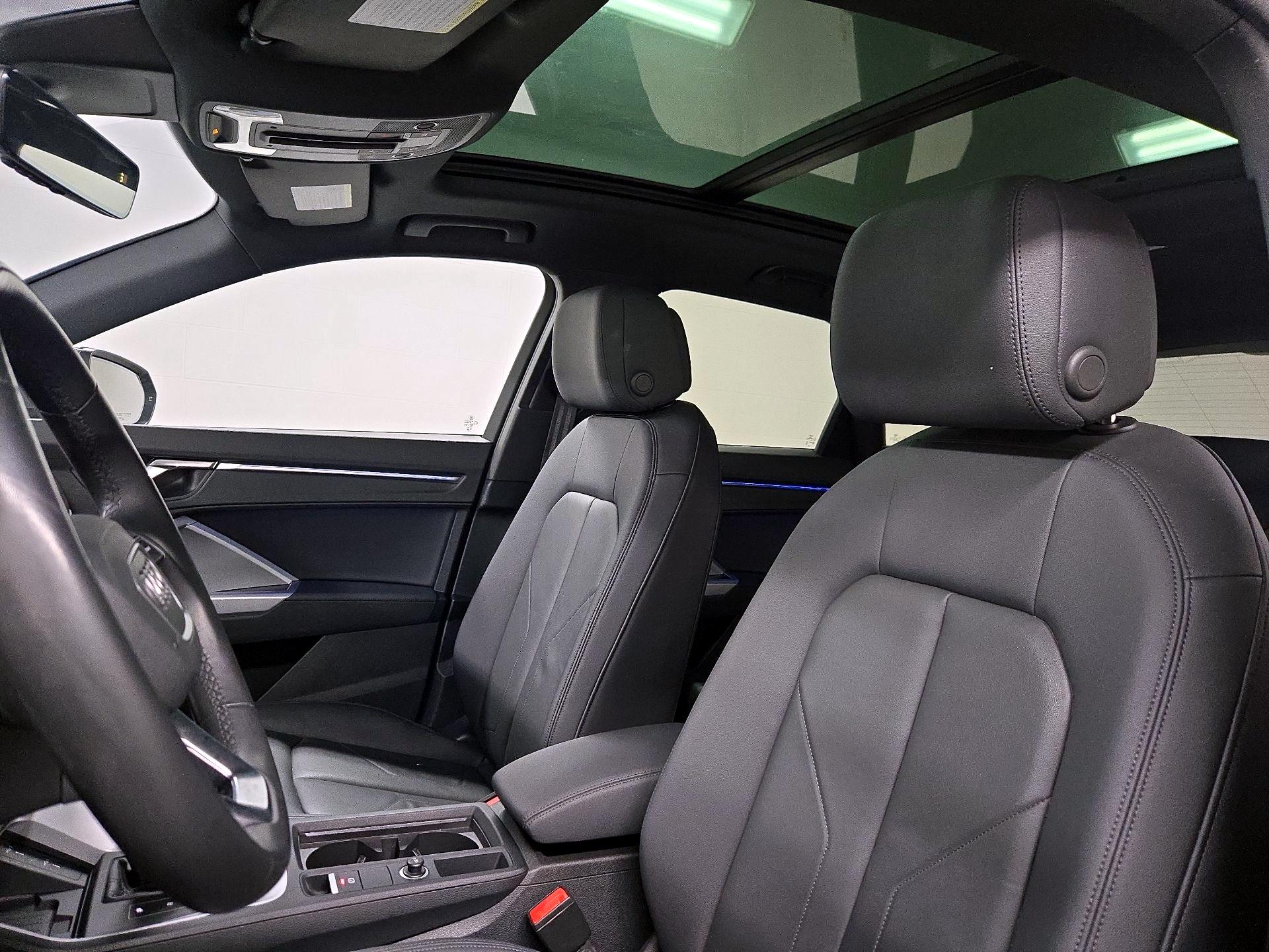 Thumbnail: 2024 Audi Q3 - 20