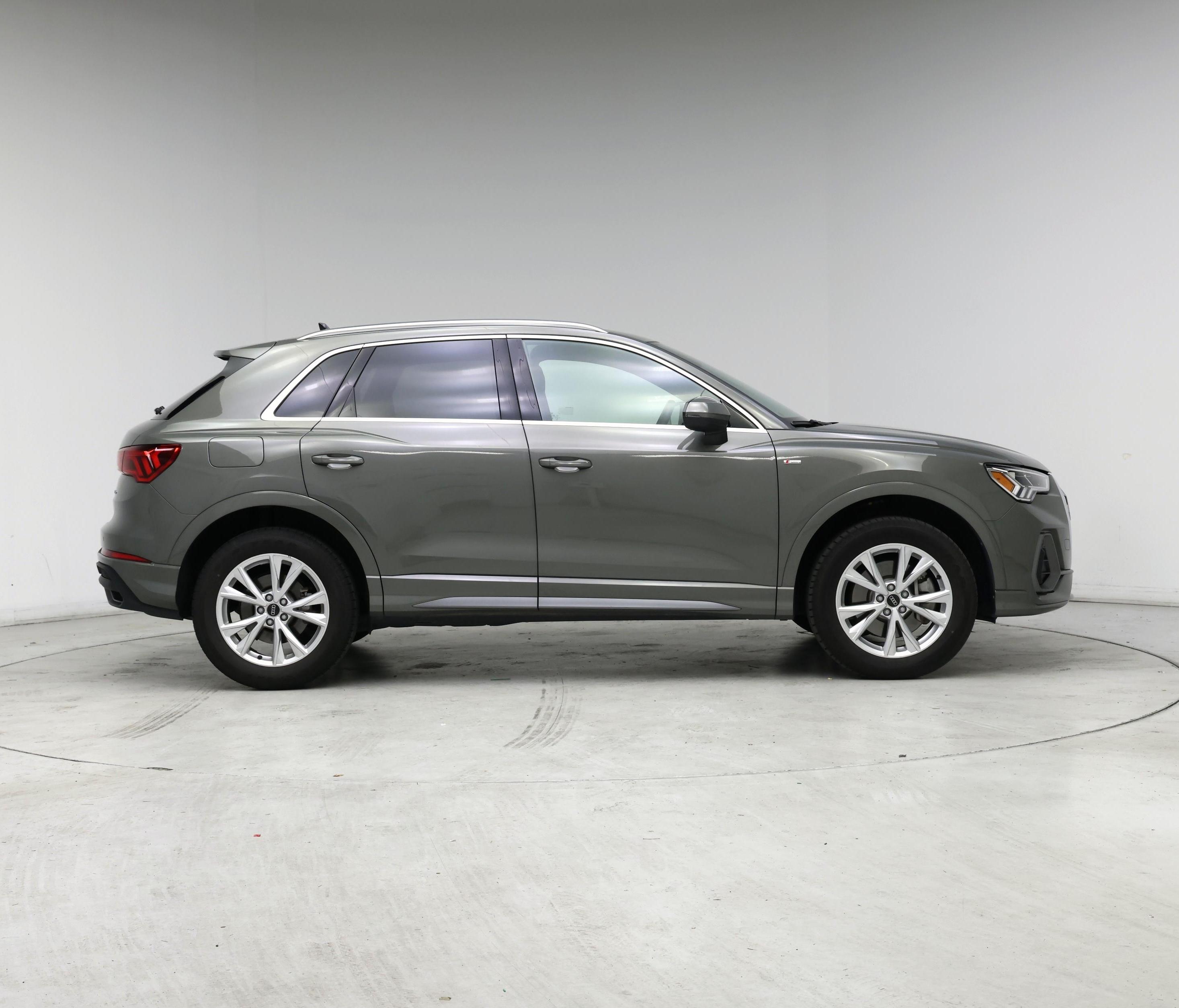 Thumbnail: 2024 Audi Q3 - 7
