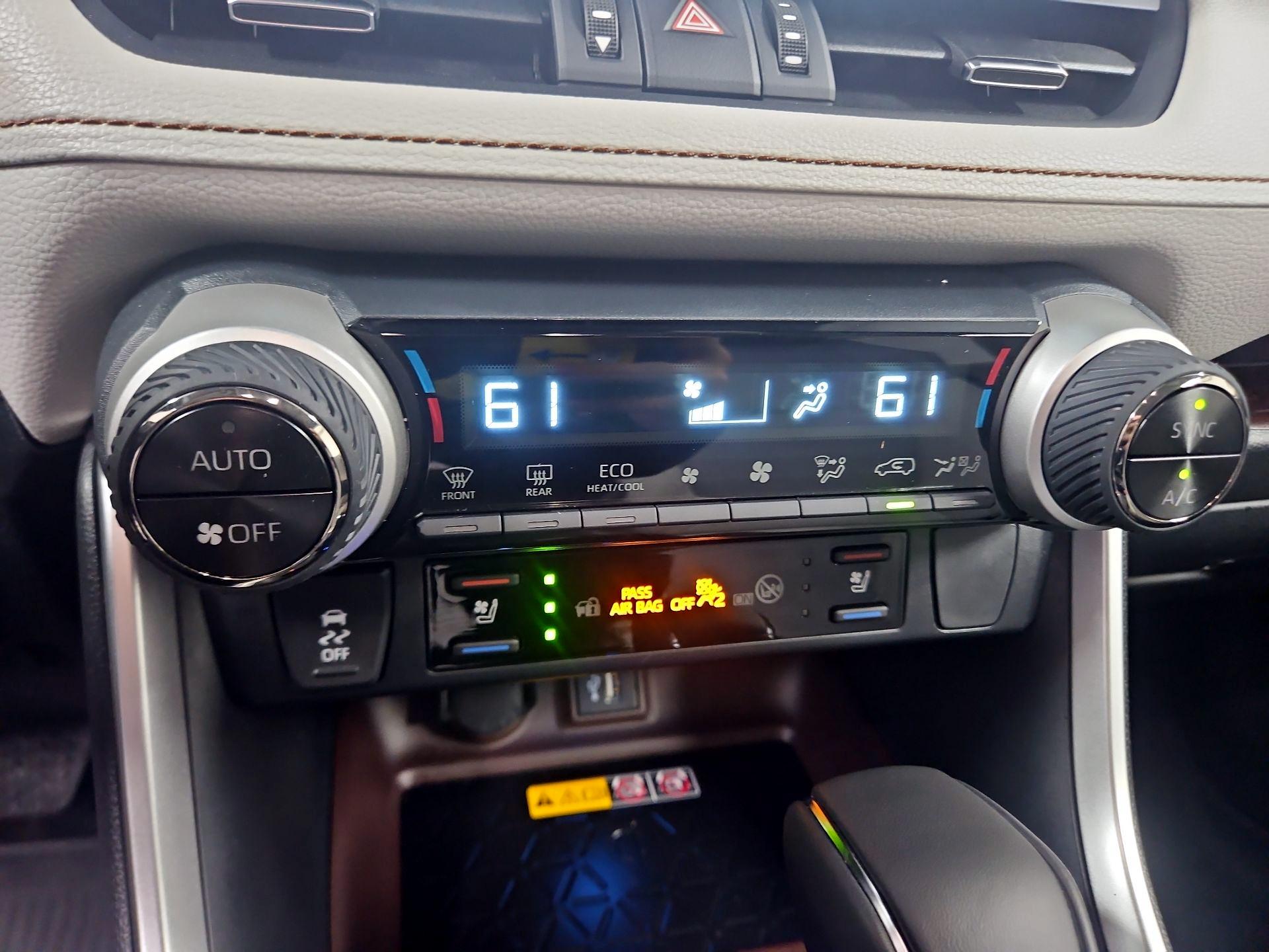 Thumbnail: 2025 Toyota RAV4 - 16