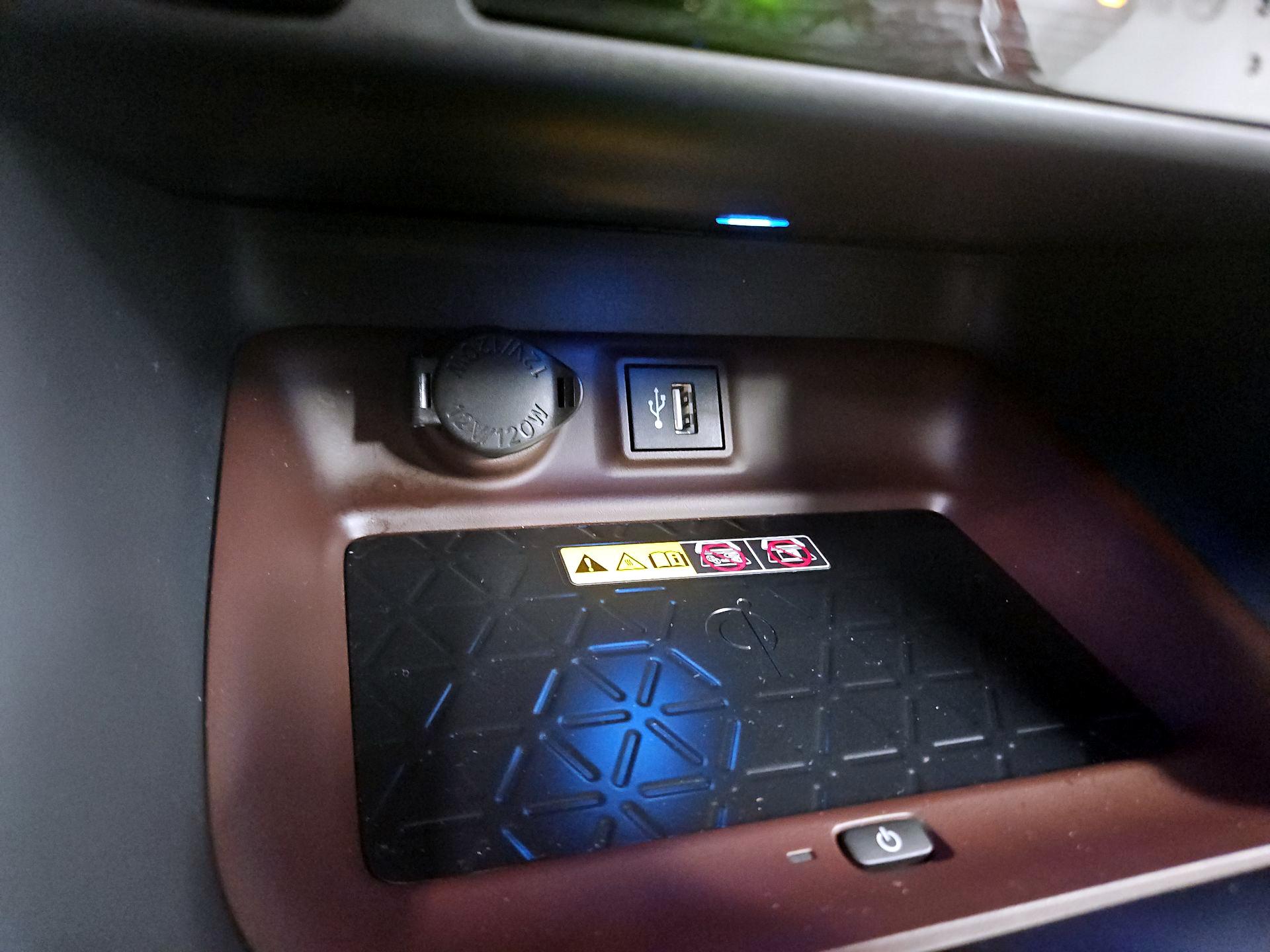 Thumbnail: 2025 Toyota RAV4 - 18