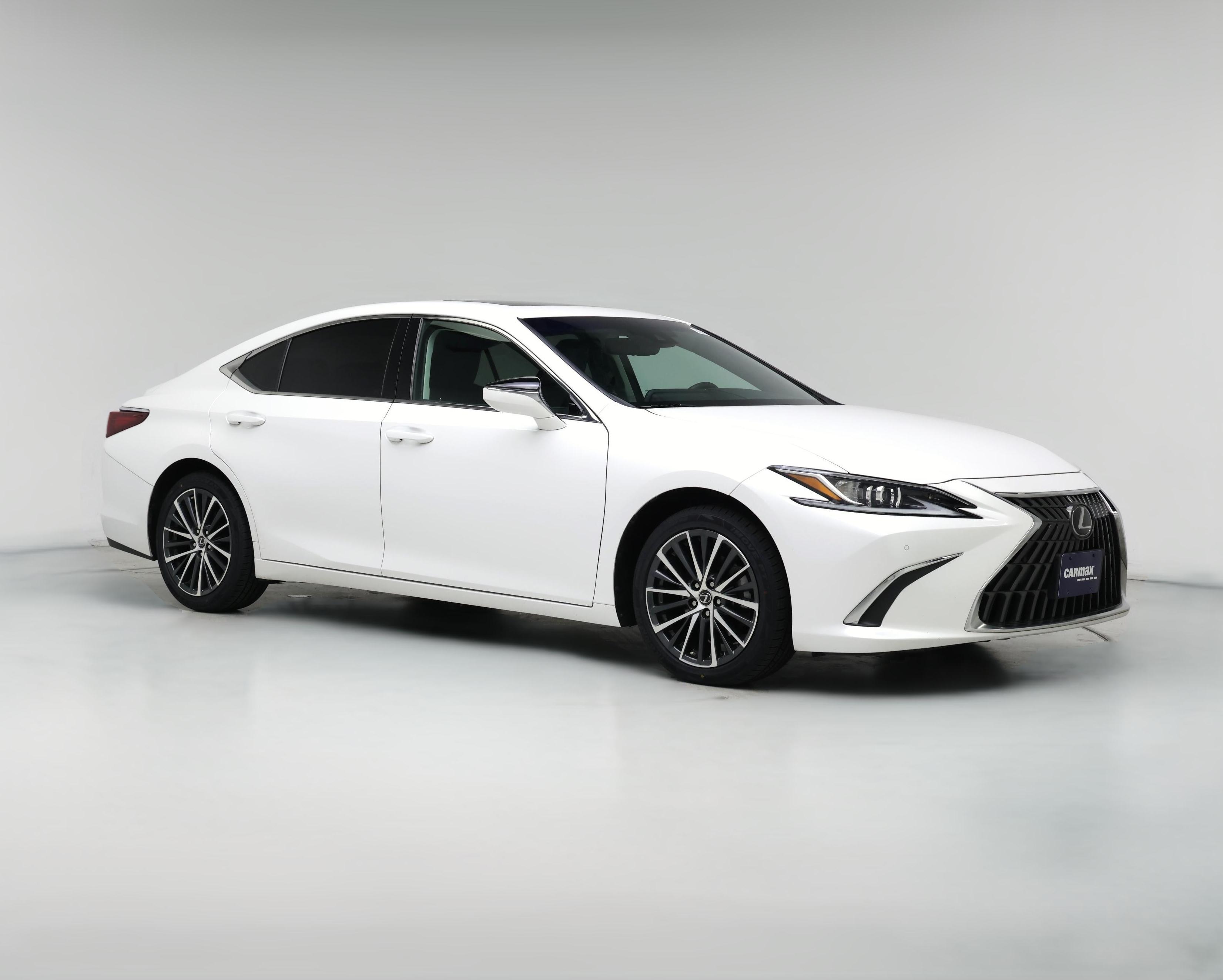 Thumbnail: 2022 Lexus ES - 1