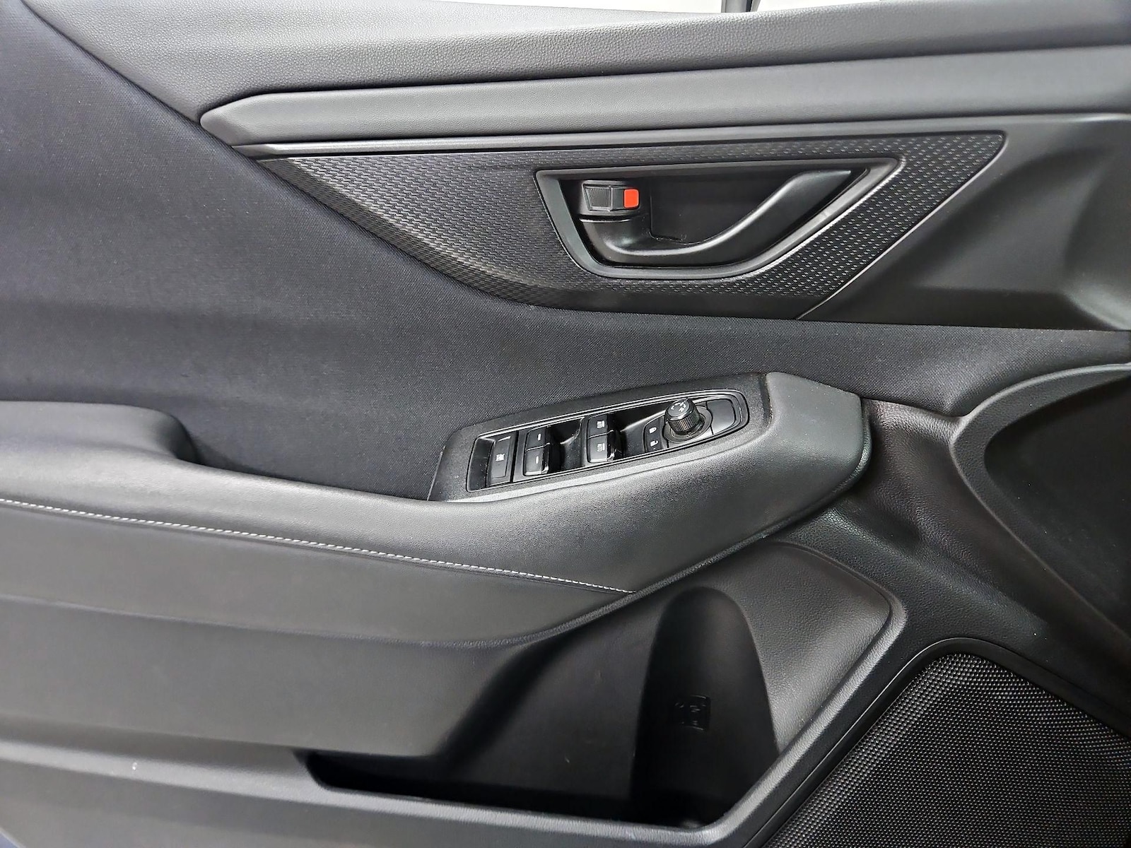 2020 Subaru Outback Base - Photo 13