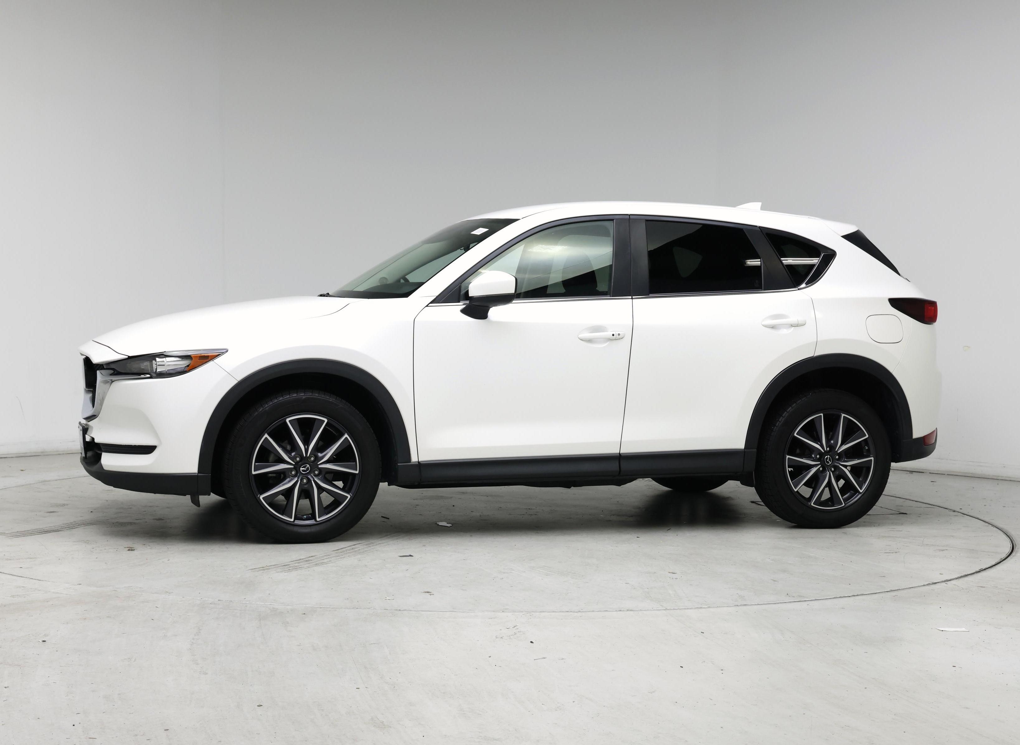 Thumbnail: 2018 Mazda CX-5 - 3