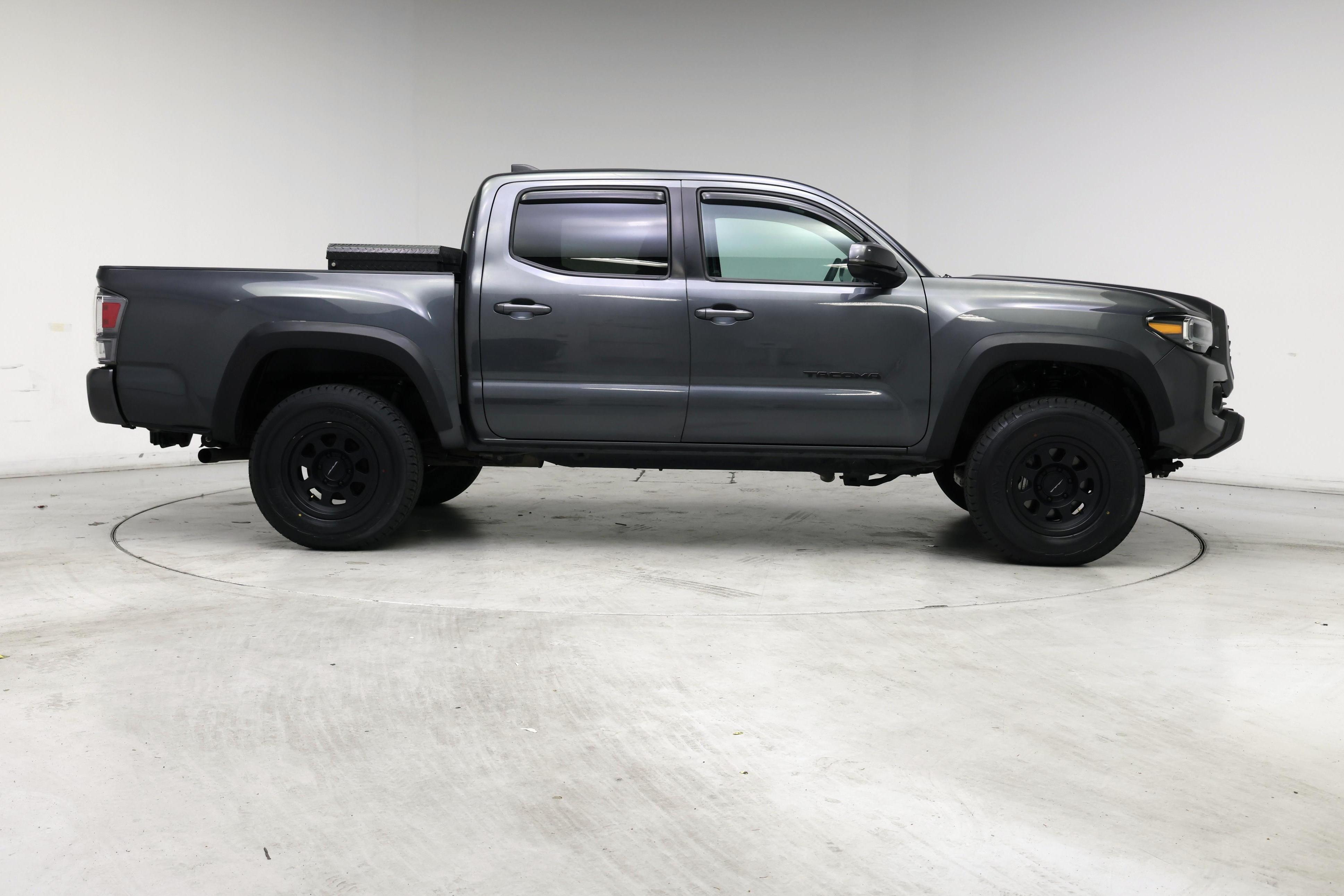 Thumbnail: 2023 Toyota Tacoma - 7