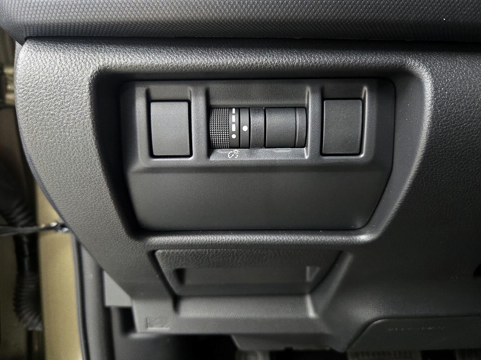 Thumbnail: 2025 Subaru Forester - 13