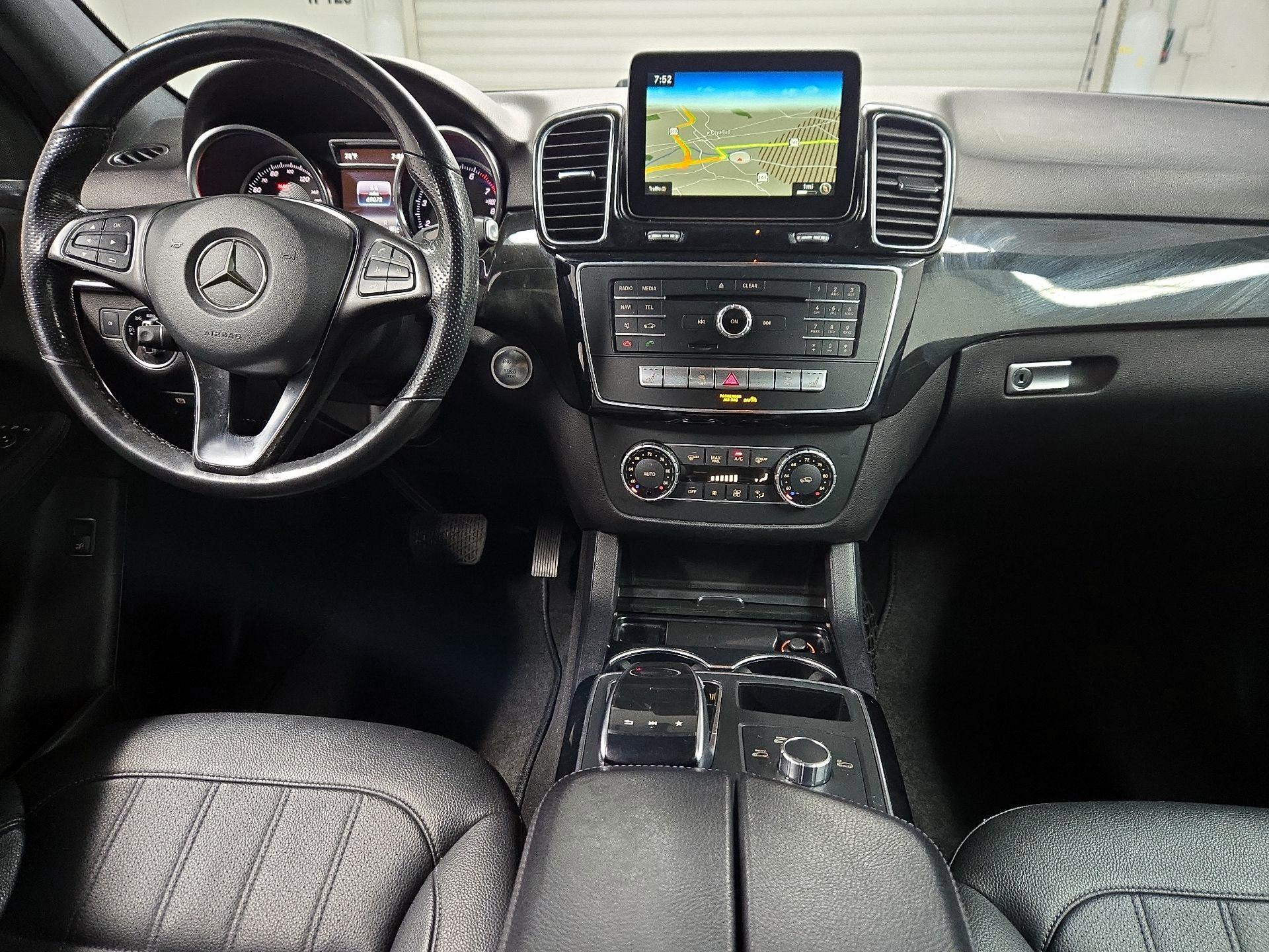 Thumbnail: 2018 Mercedes-Benz GLE - 9