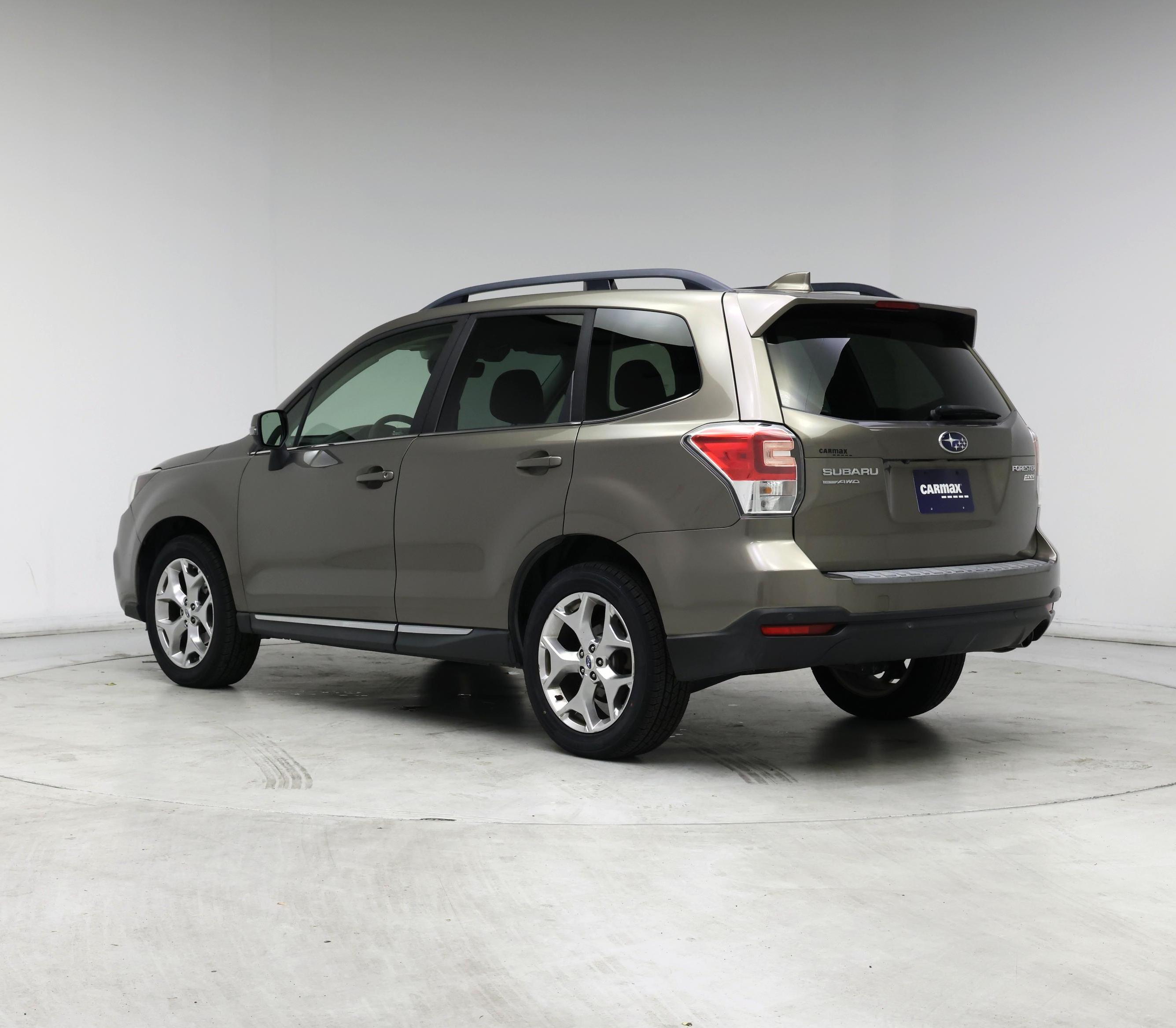 Thumbnail: 2017 Subaru Forester - 2