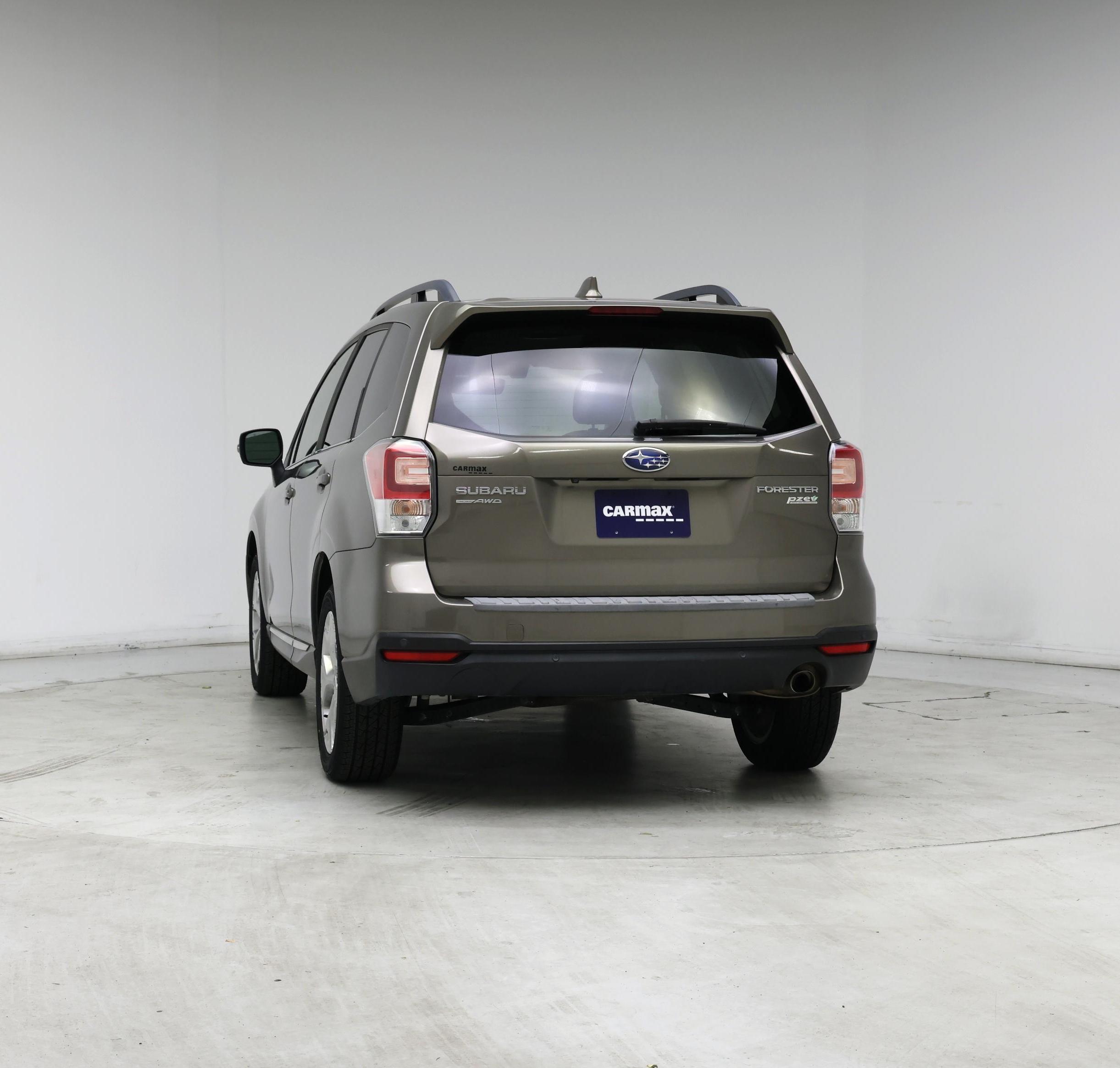 Thumbnail: 2017 Subaru Forester - 6