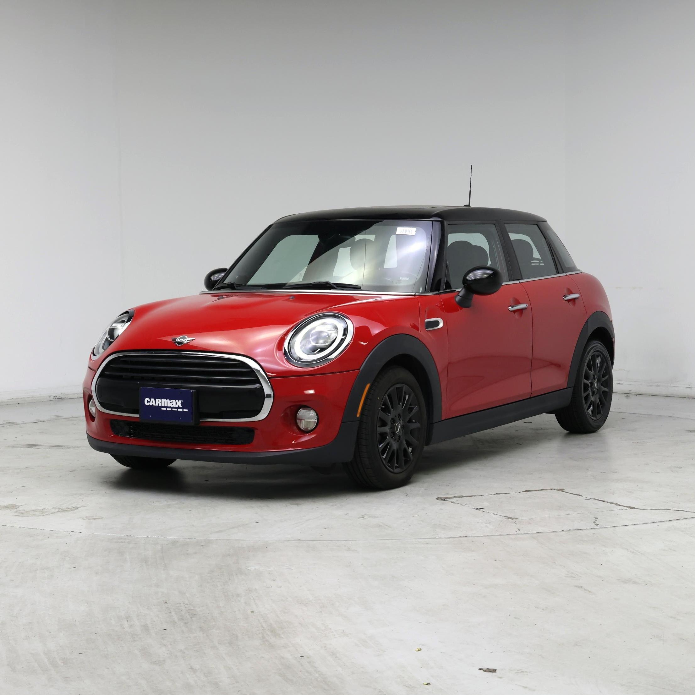 Thumbnail: 2019 MINI Cooper Hardtop - 4