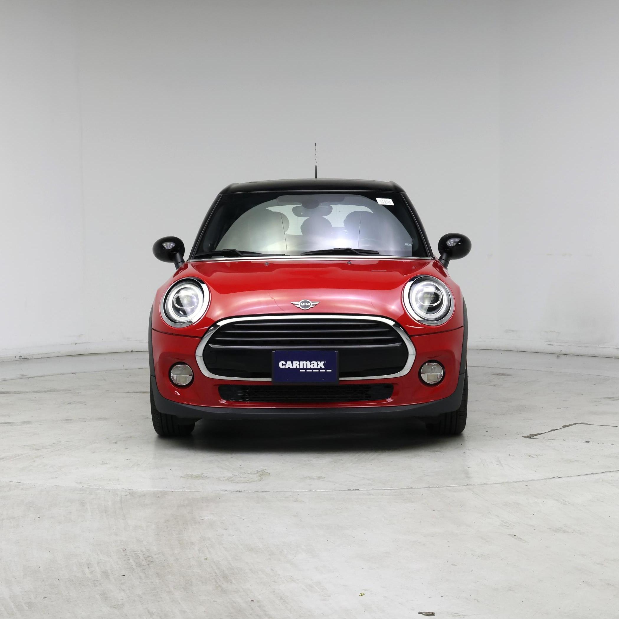 Thumbnail: 2019 MINI Cooper Hardtop - 5