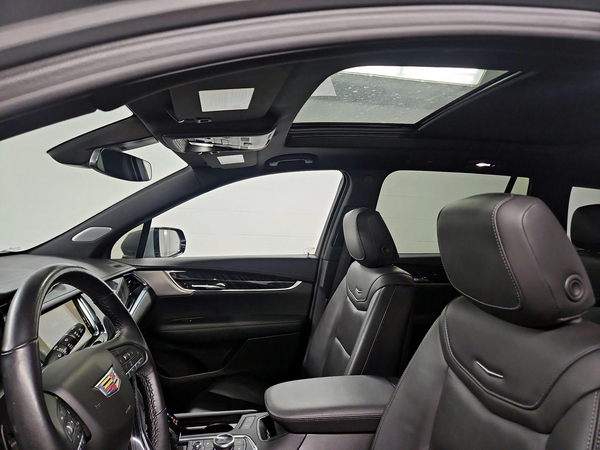 Thumbnail: 2025 Cadillac XT6 - 20