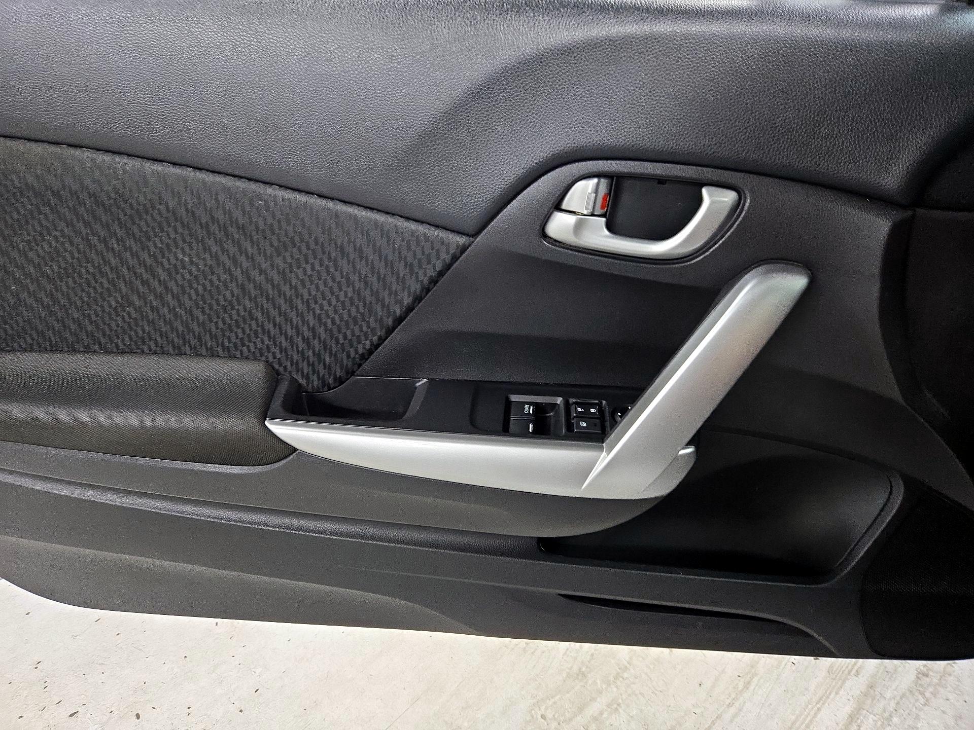 Thumbnail: 2015 Honda Civic - 12