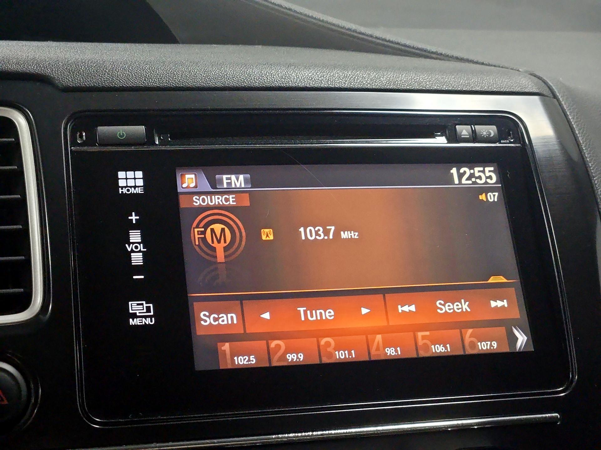 Thumbnail: 2015 Honda Civic - 15