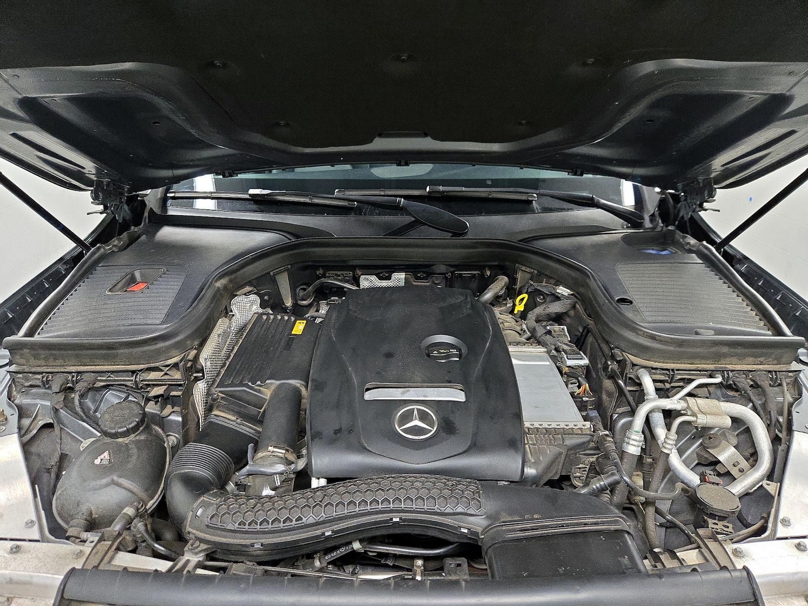 2019 Mercedes-Benz GLC Coupe GLC300 - Photo 23