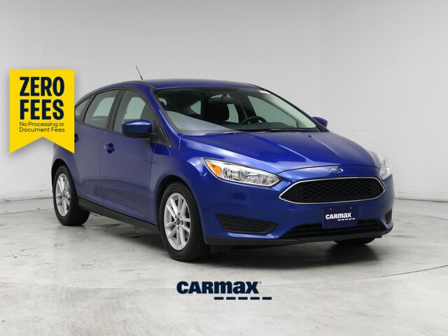 Blue 2018 Ford Focus Hatchback Front-Wheel Drive Automatic