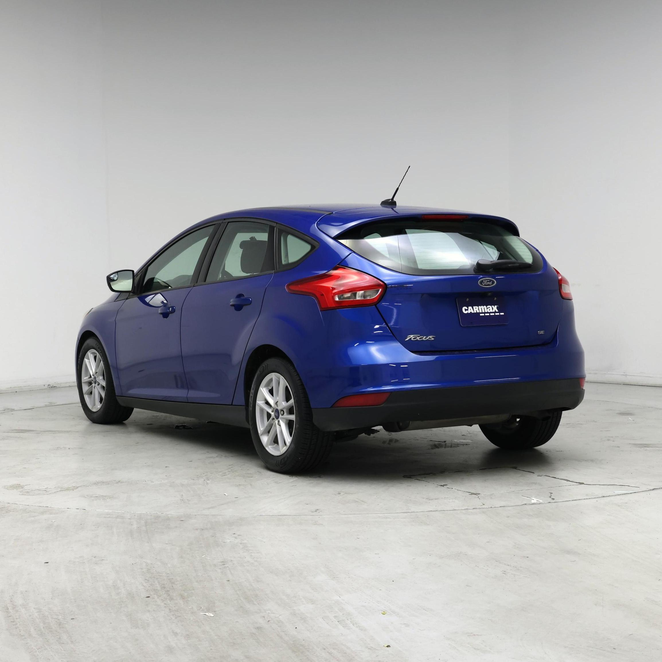 Thumbnail: 2018 Ford Focus - 2
